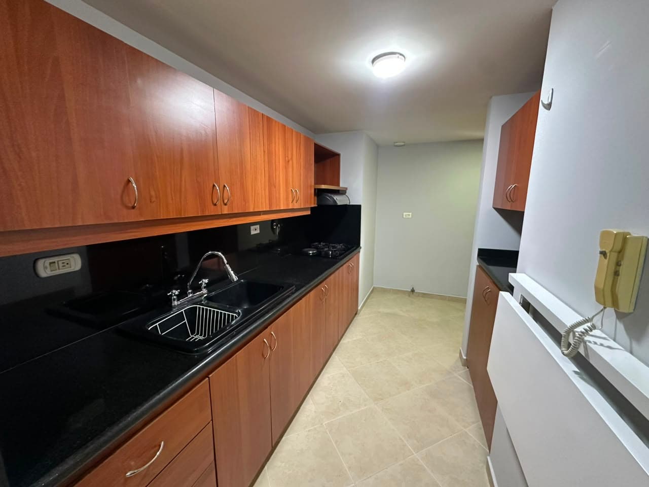 Apartamento en arriendo en Zuñiga, Envigado — foto 2 de 19