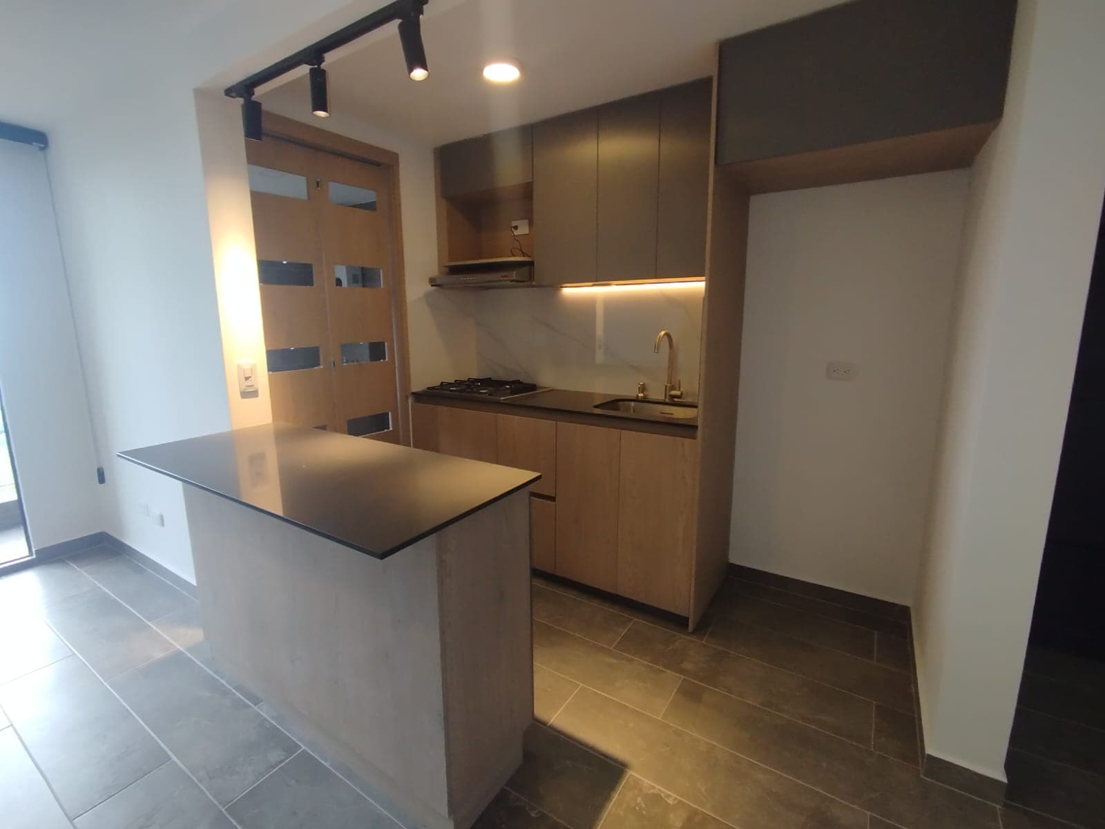 Apartamento en arriendo en Rionegro — foto 3 de 14