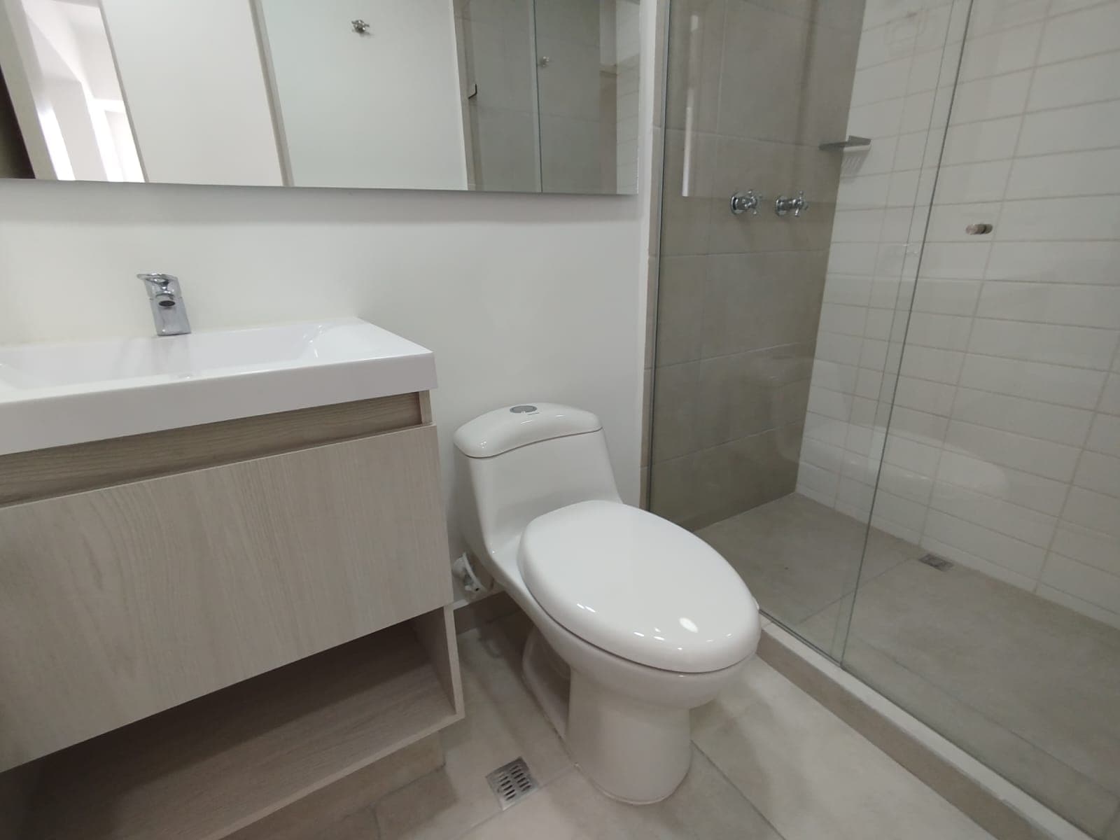 Apartamento en arriendo en Maria Auxiliadora, Sabaneta — foto 4 de 14