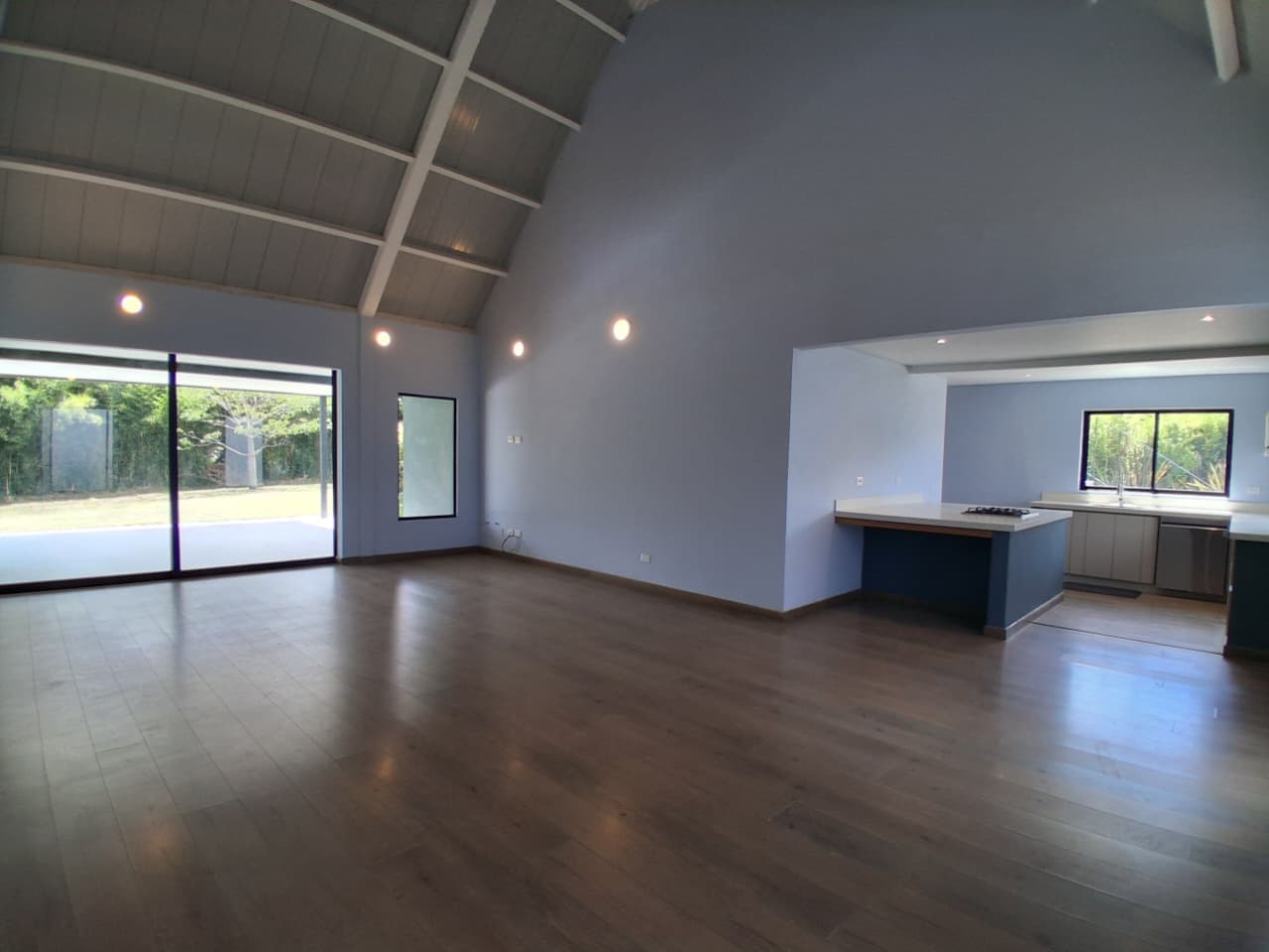 Casa Campestre en arriendo en La Ceja — foto 5 de 20