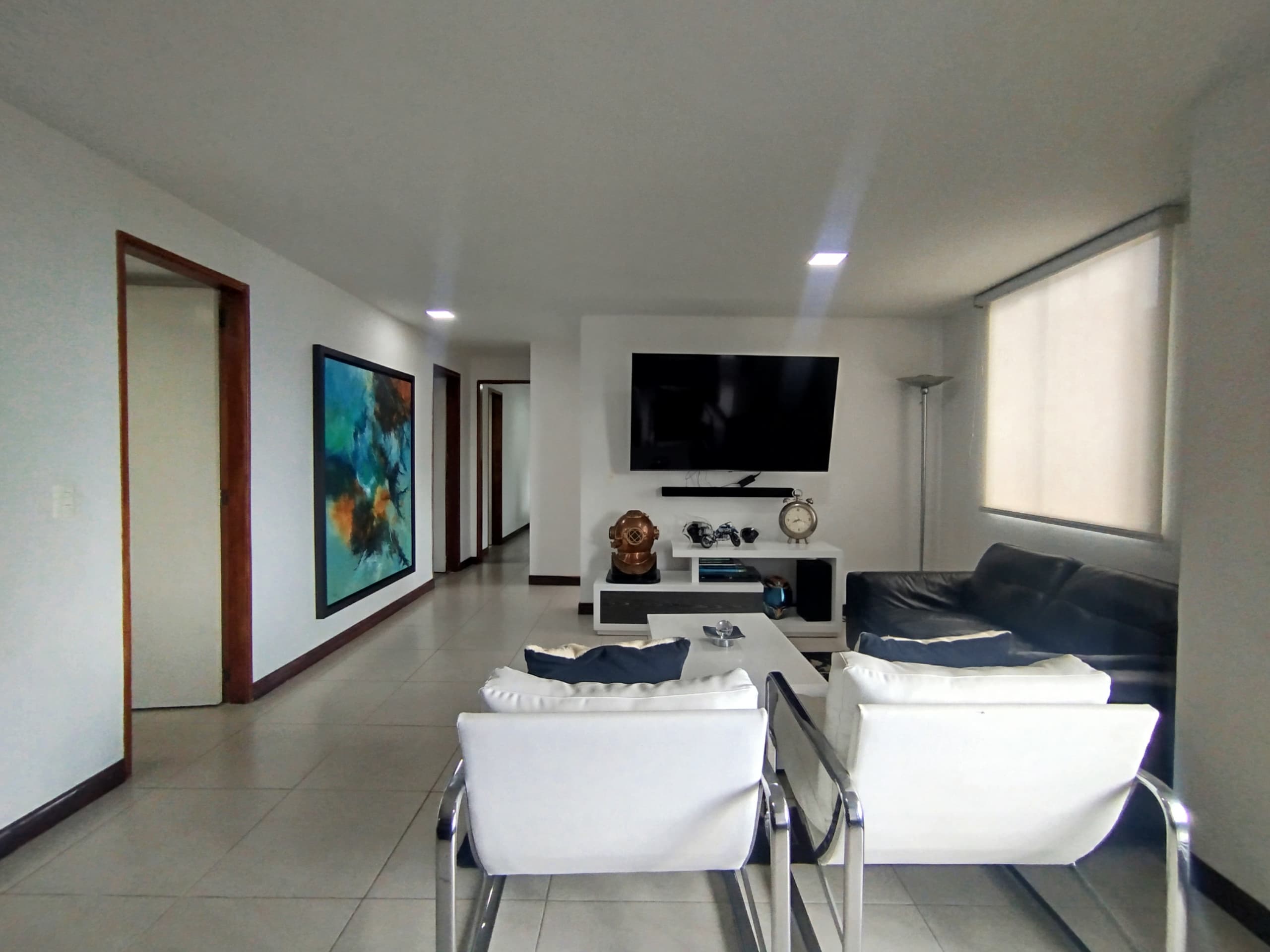 Apartamento en arriendo en Transversal Inferior, Poblado, Medellín — foto 3 de 19