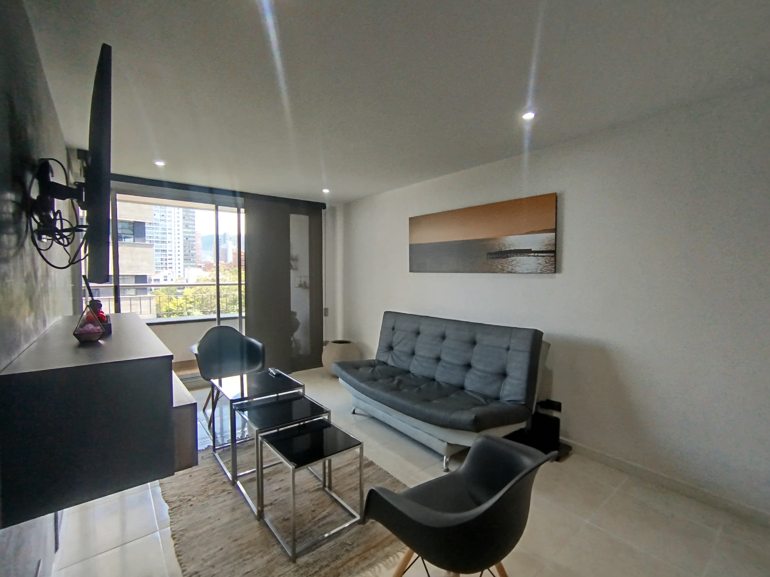 Apartamento en arriendo en Milla de Oro, Poblado, Medellín — foto 2 de 20
