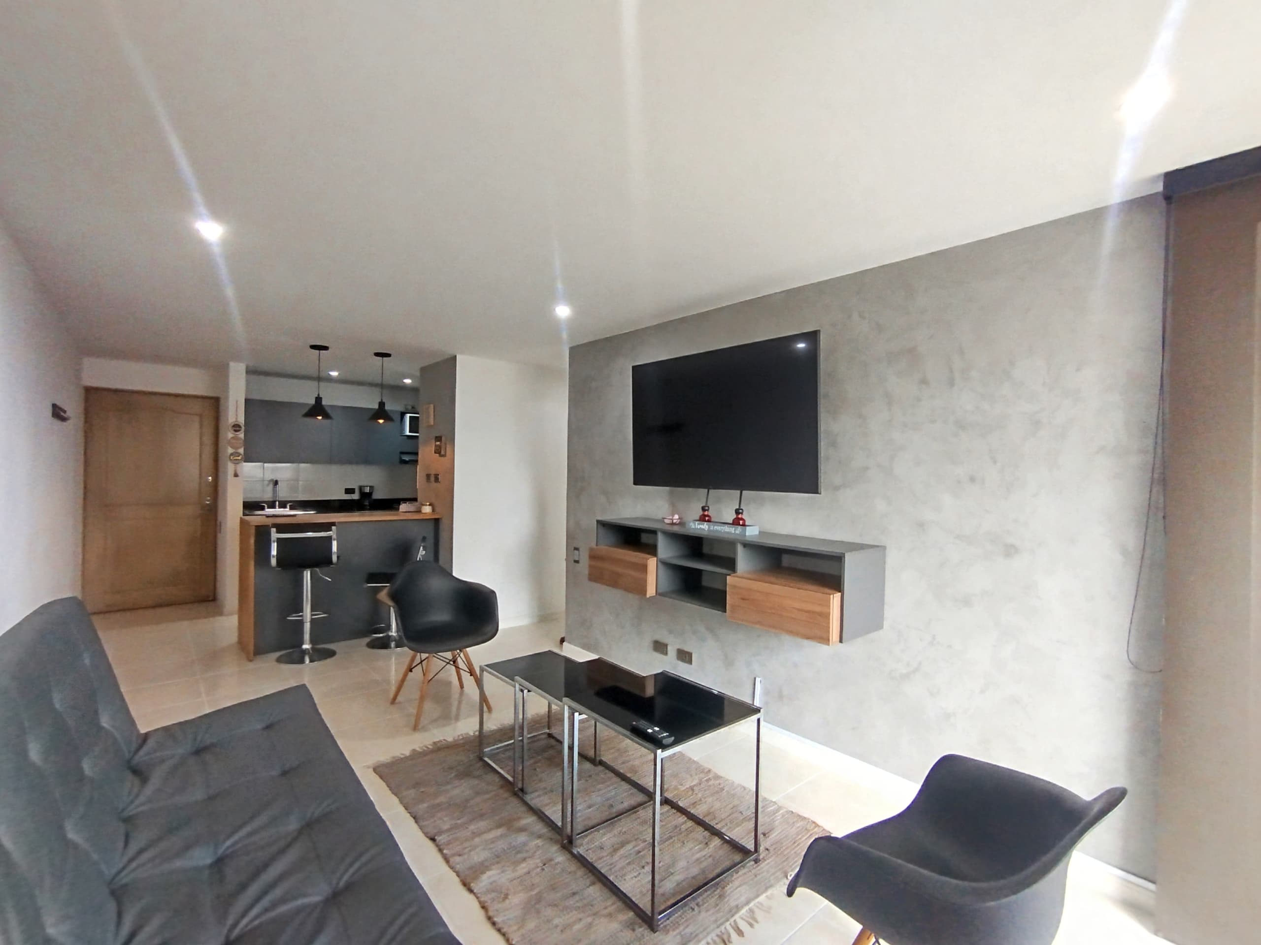 Apartamento en arriendo en Milla de Oro, Poblado, Medellín — foto 3 de 20