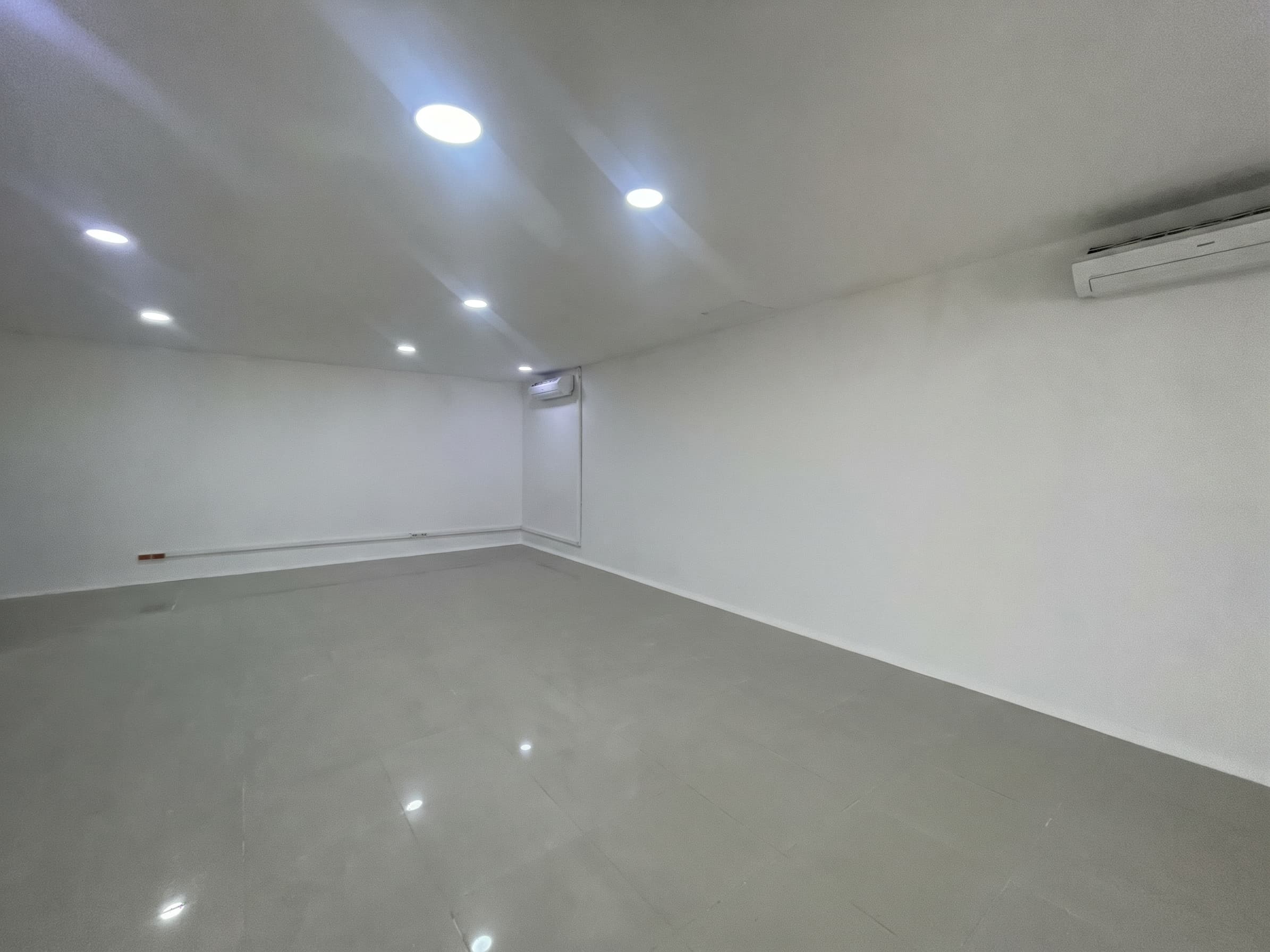 Local en arriendo en Belen, Medellín — foto 4 de 12