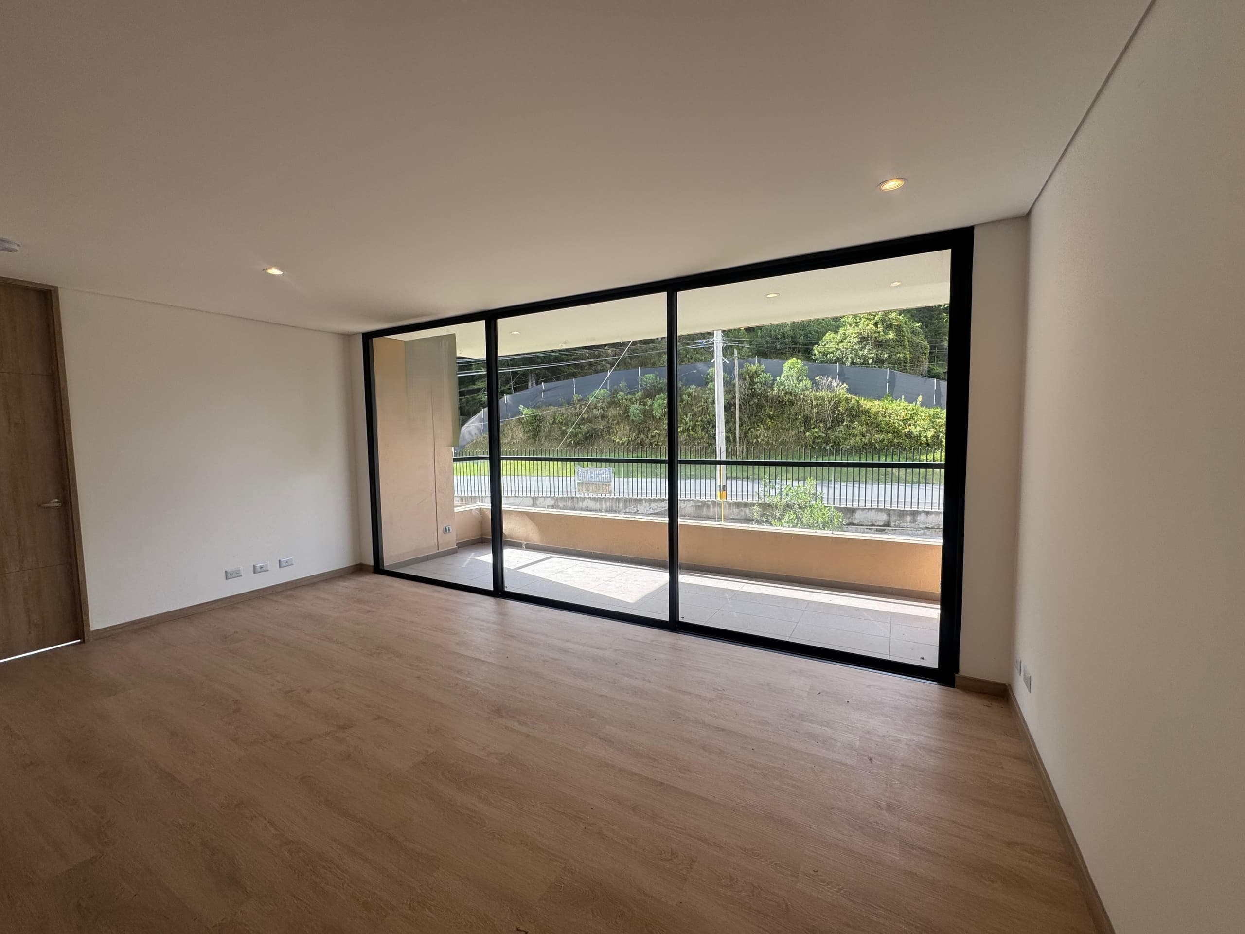 Apartamento en arriendo en El Retiro Campestre — foto 5 de 14