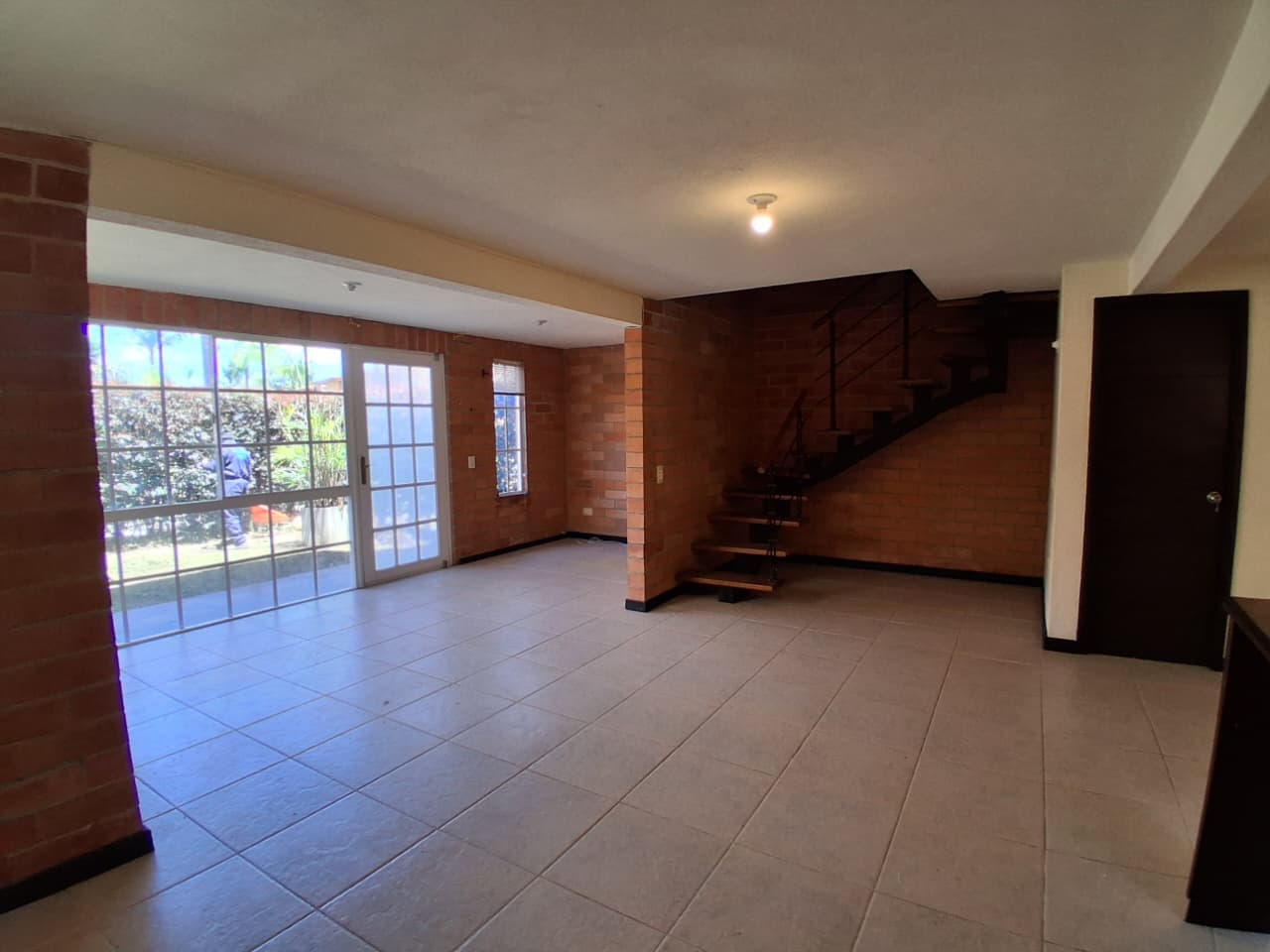 Casa Vivienda en arriendo en La Ceja — foto 2 de 19