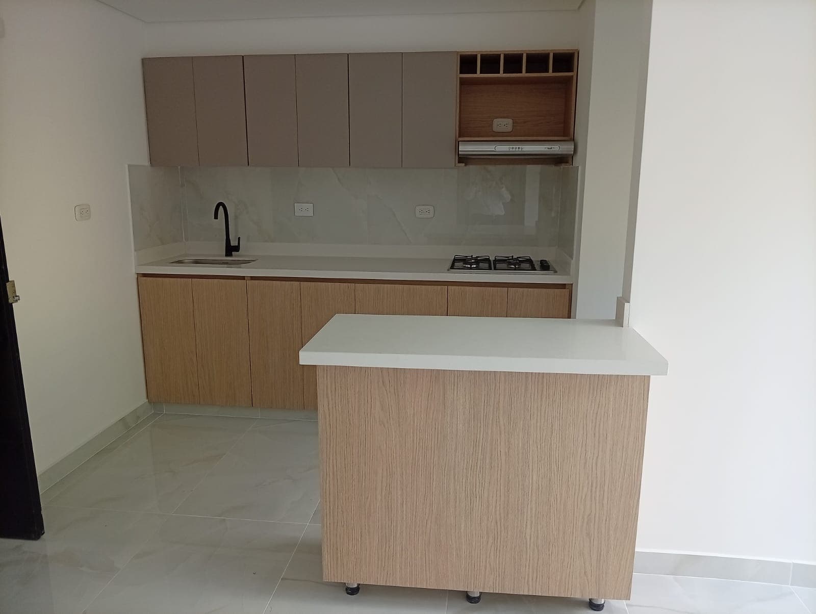Apartamento en arriendo en Robledo, Medellín — foto 3 de 13