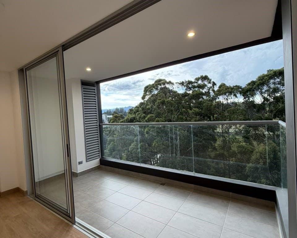 Apartamento en arriendo en Rionegro — foto 1 de 18