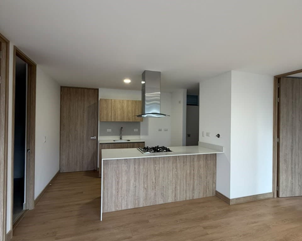 Apartamento en arriendo en Rionegro — foto 5 de 18