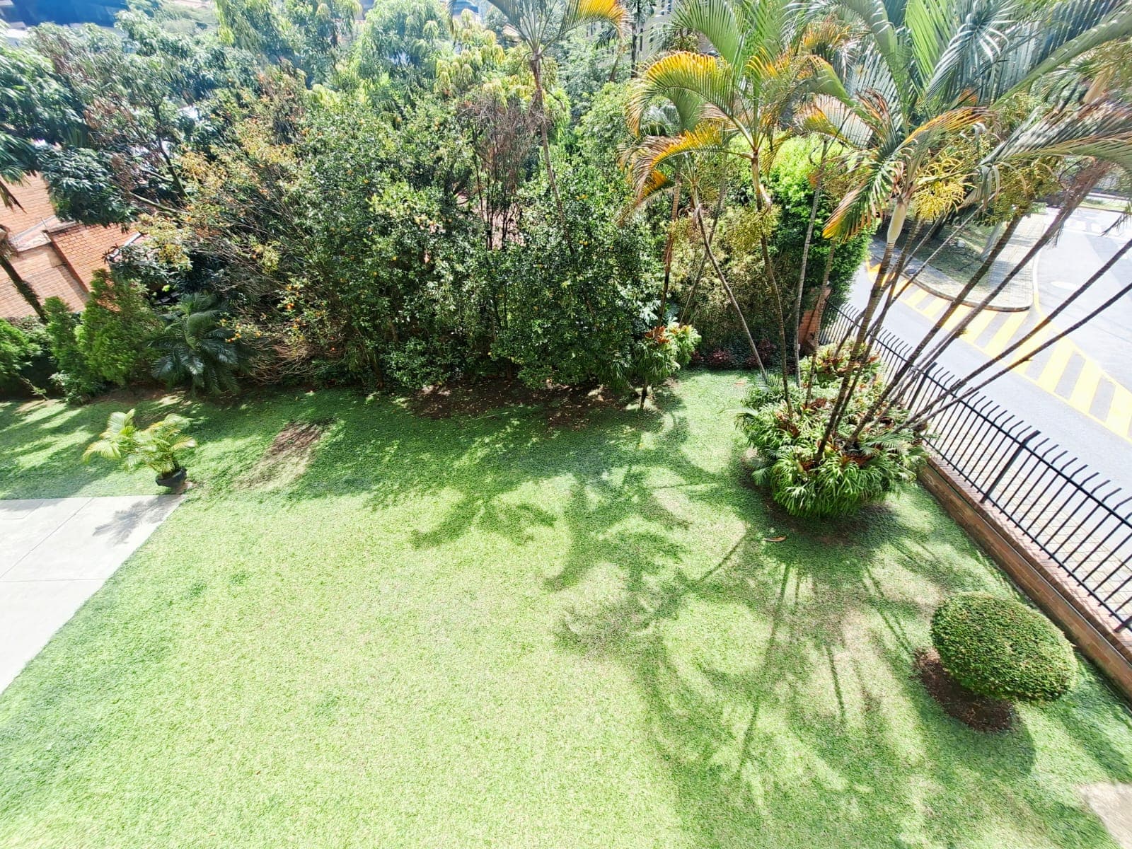 Apartamento en arriendo en Castropol, Poblado, Medellín — foto 4 de 20