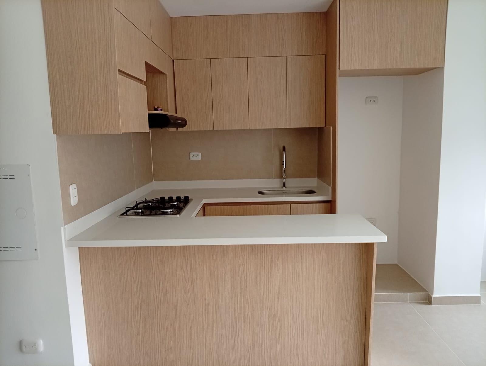 Apartamento en arriendo en Robledo, Medellín — foto 1 de 15