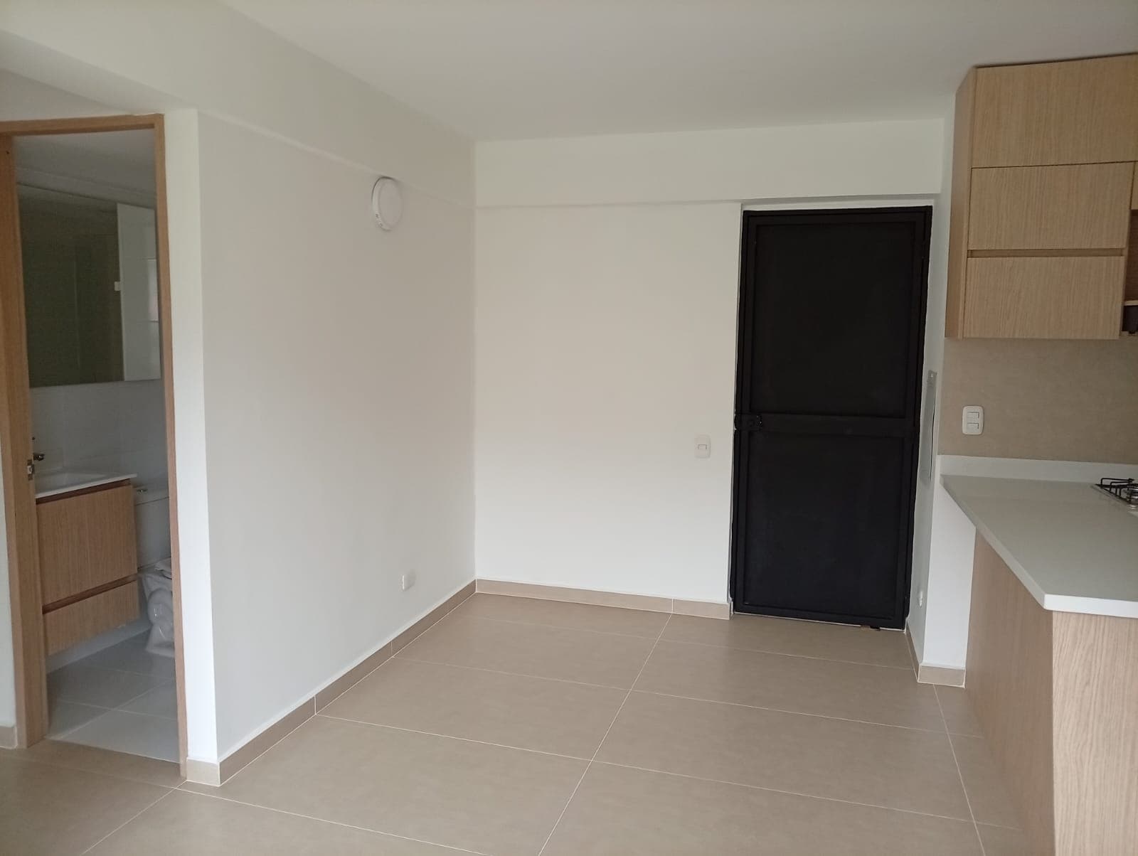 Apartamento en arriendo en Robledo, Medellín — foto 3 de 15