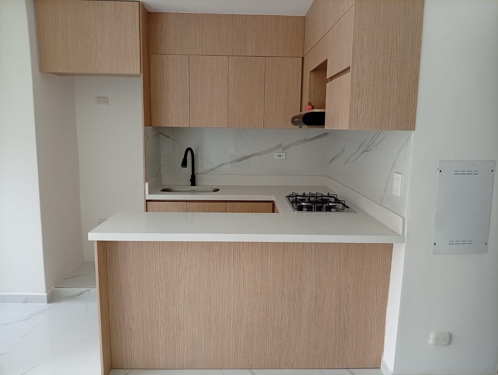 Apartamento en arriendo en Robledo, Medellín — foto 2 de 15