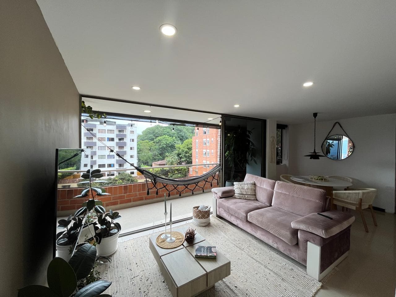 Apartamento en arriendo en Las Lomas, Poblado, Medellín — foto 5 de 20