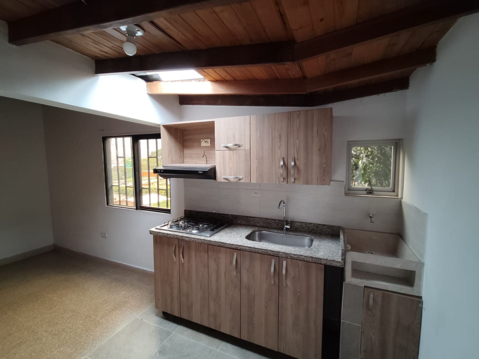 Apartamento En Arriendo En Girardot, Medellín