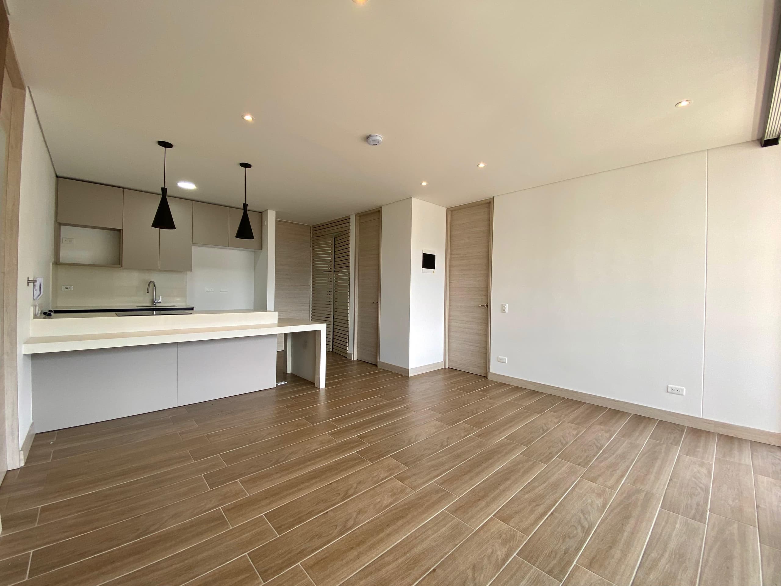 Apartamento en arriendo en Los Balsos, Poblado, Medellín — foto 5 de 20