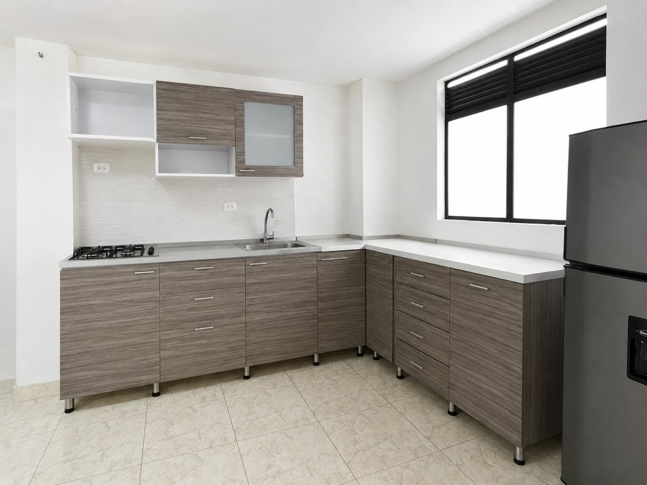 Apartamento en arriendo en Miravalle, Belen, Medellín — foto 1 de 12
