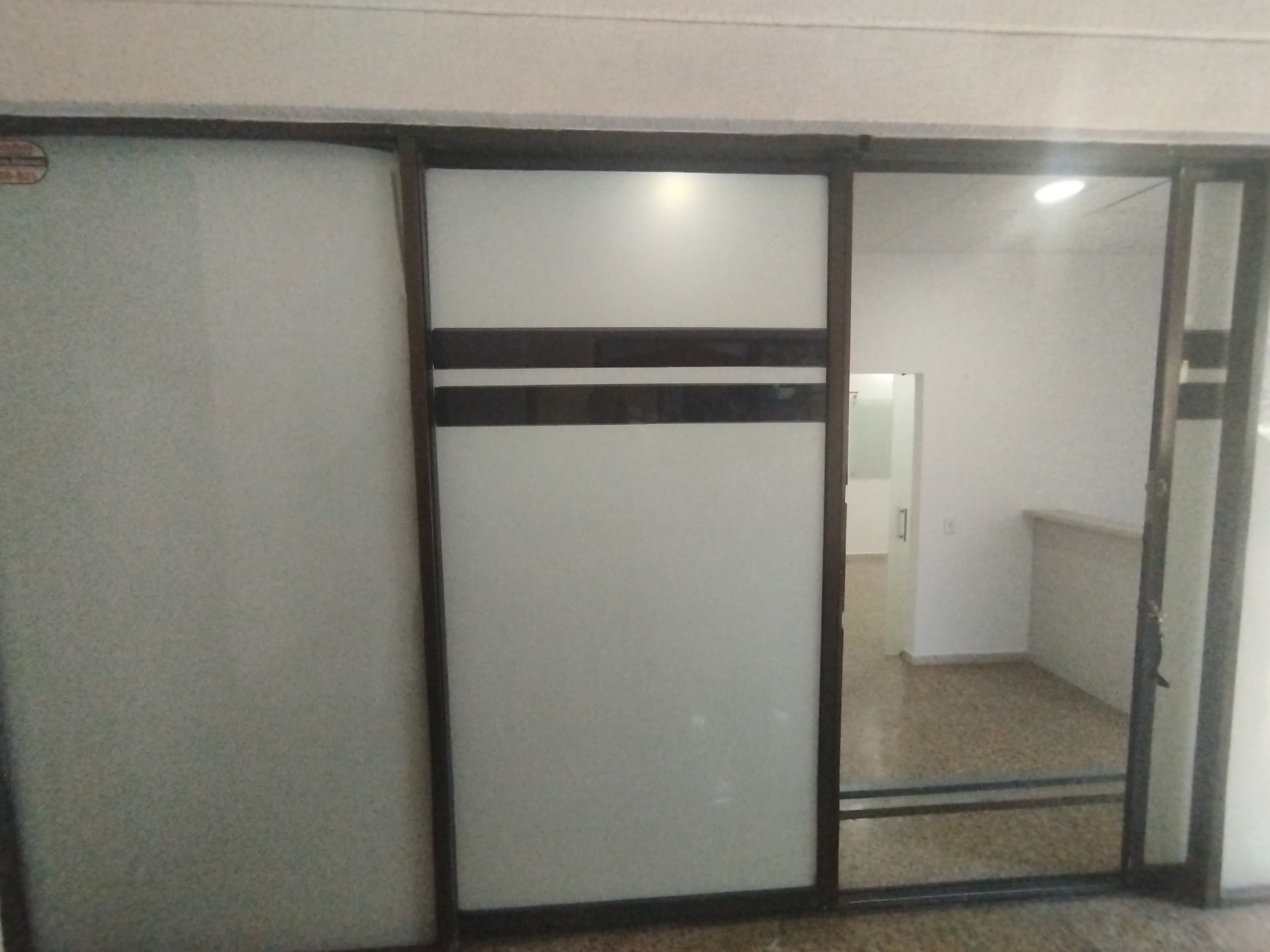 Local en arriendo en Alpujarra, Centro, Medellín — foto 1 de 20