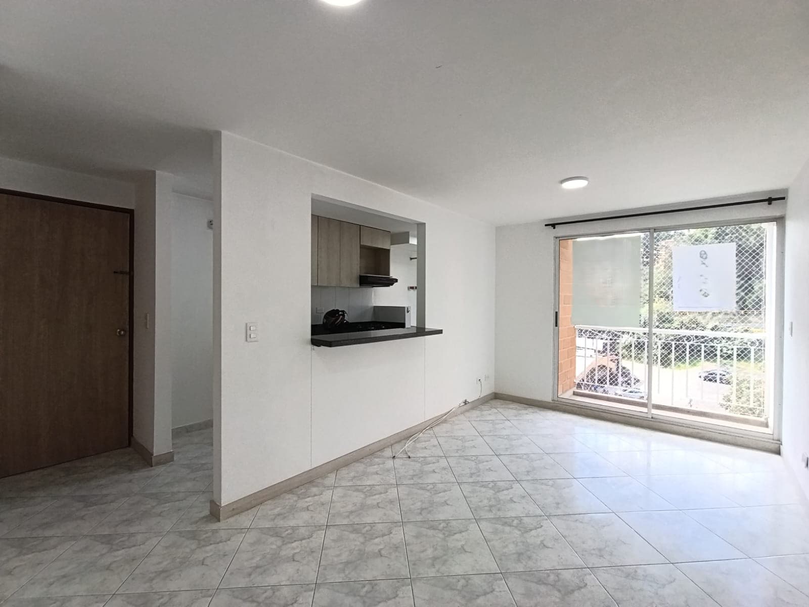 Apartamento en arriendo en Castropol, El Poblado, Medellín — foto 1 de 13