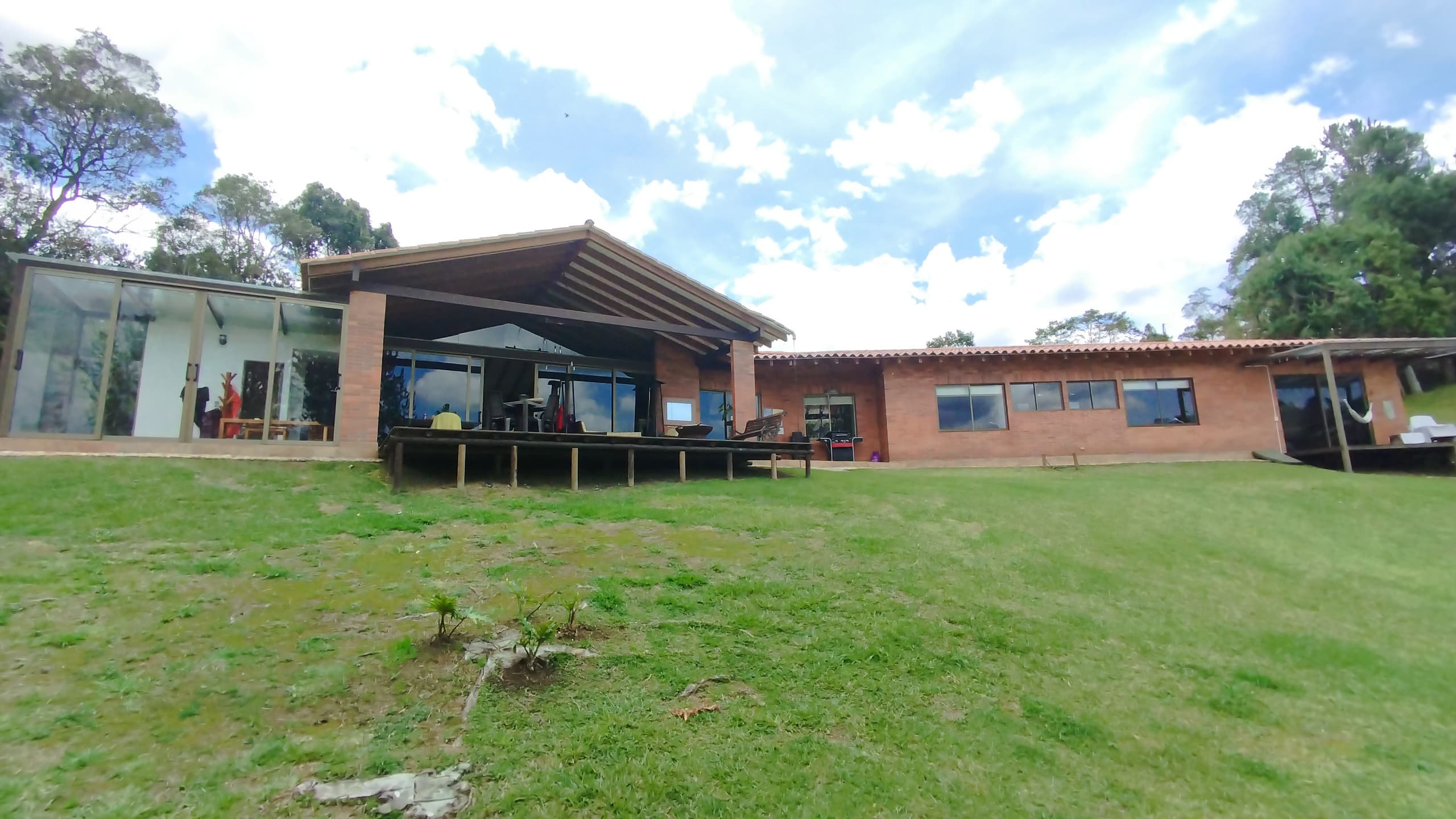 Casa Campestre en arriendo en El Retiro — foto 1 de 20