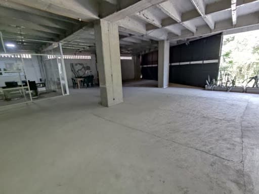Local en arriendo en El Chingui, Envigado — foto 1 de 10