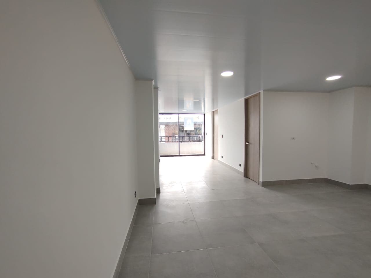 Local en arriendo en Rionegro — foto 1 de 8