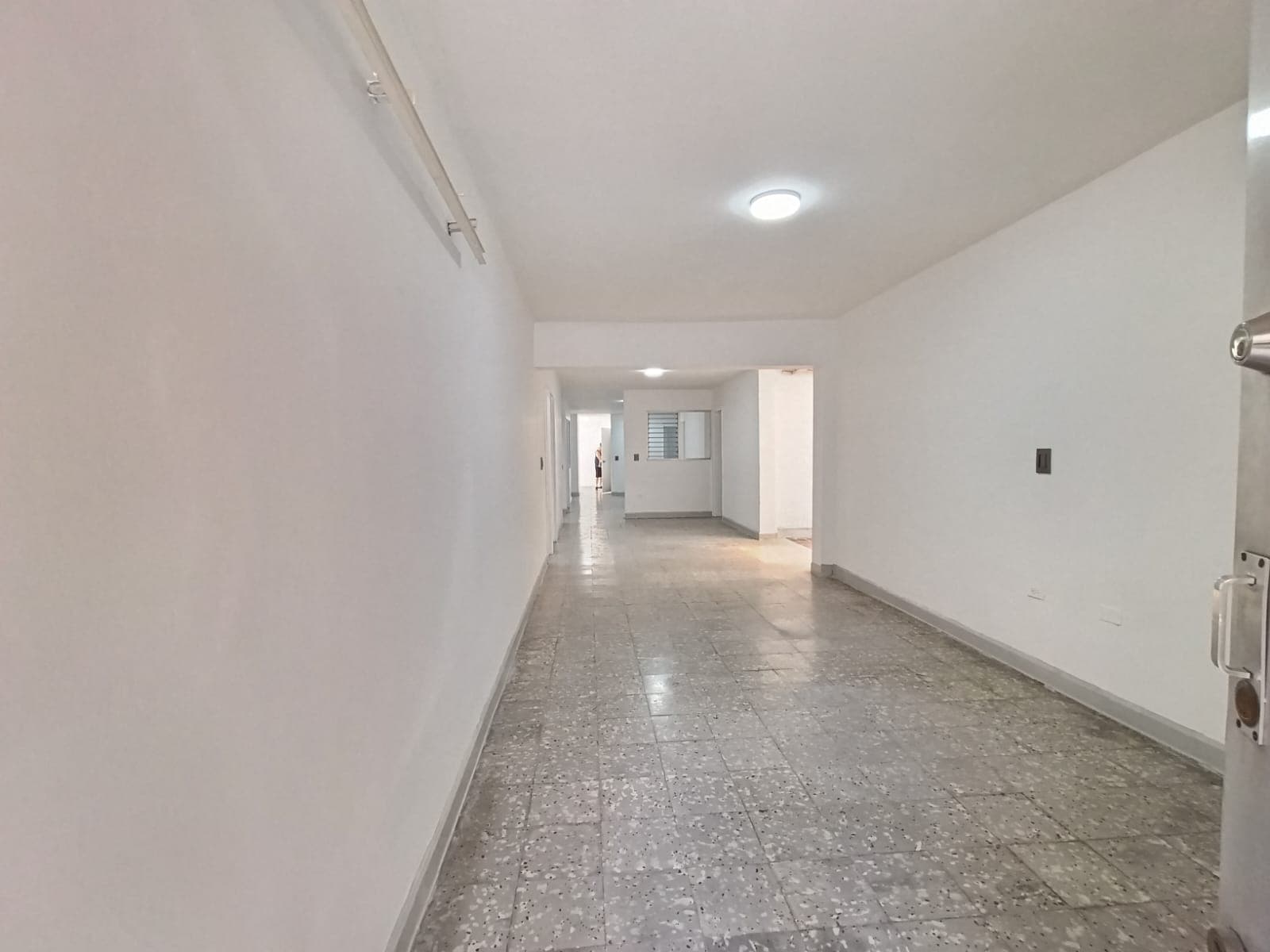 Casa Comercial en arriendo en Barrio Mesa, Envigado — foto 1 de 20