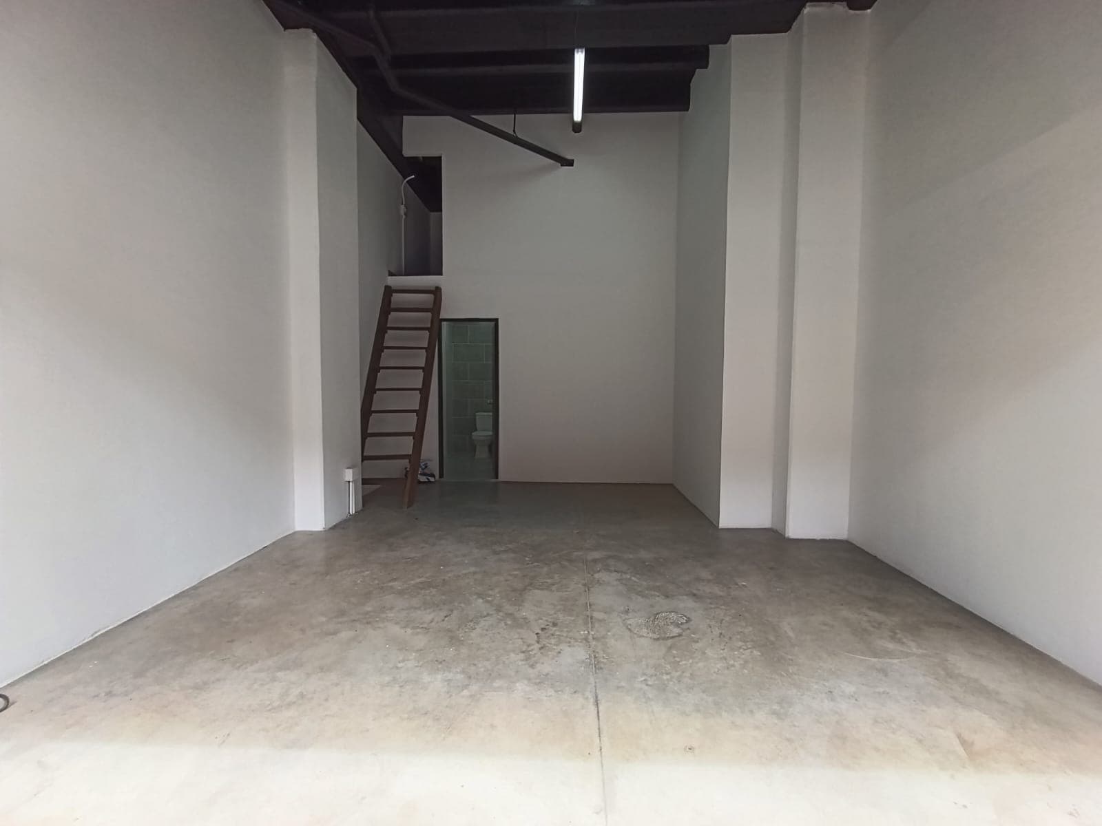 Local en arriendo en Boston, Centro, Medellín — foto 1 de 10