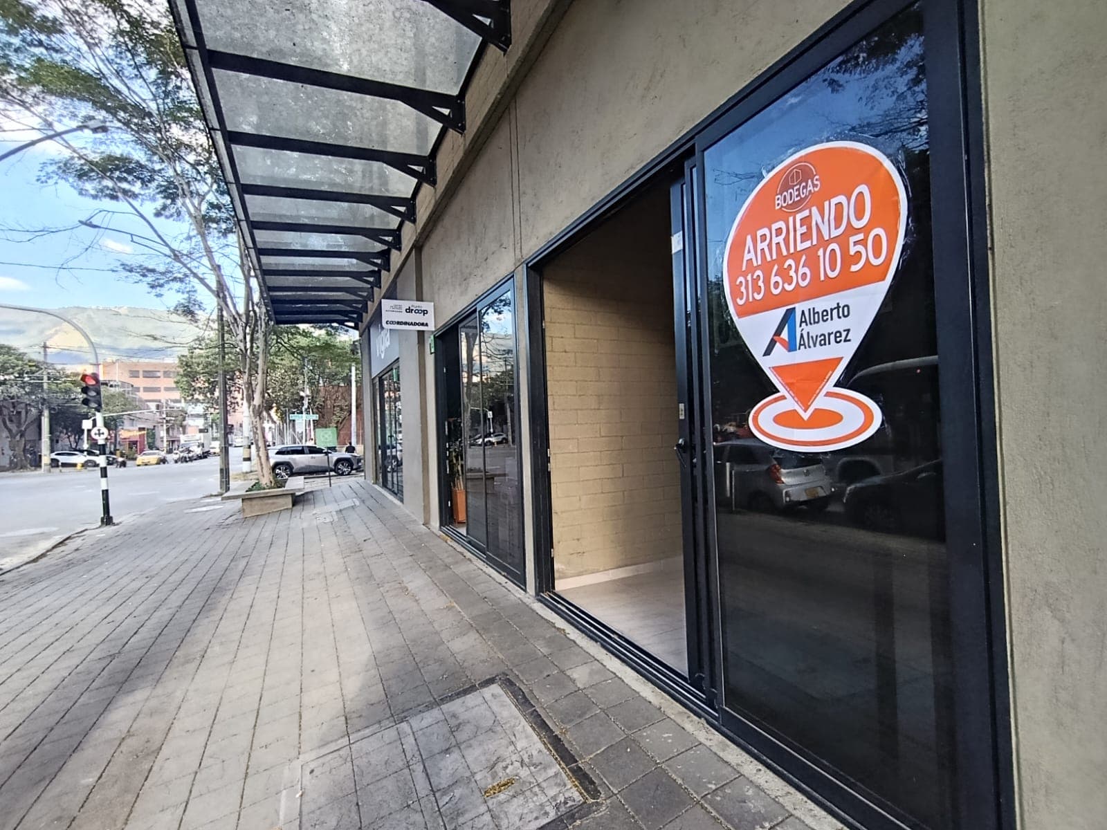 Local en arriendo en Guayabal, Medellín — foto 1 de 11