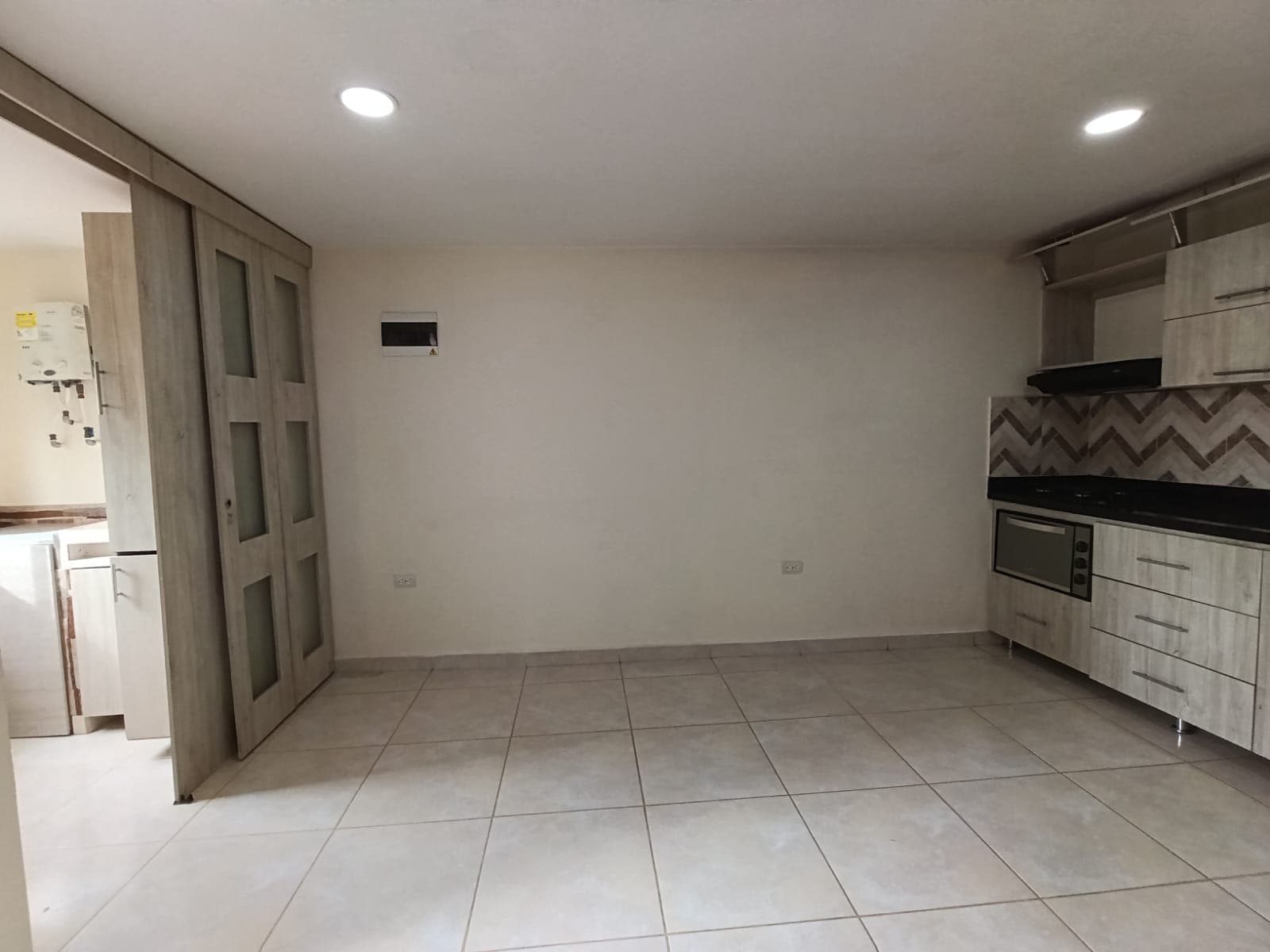 Apartamento en arriendo en Calle Larga, Sabaneta — foto 1 de 19