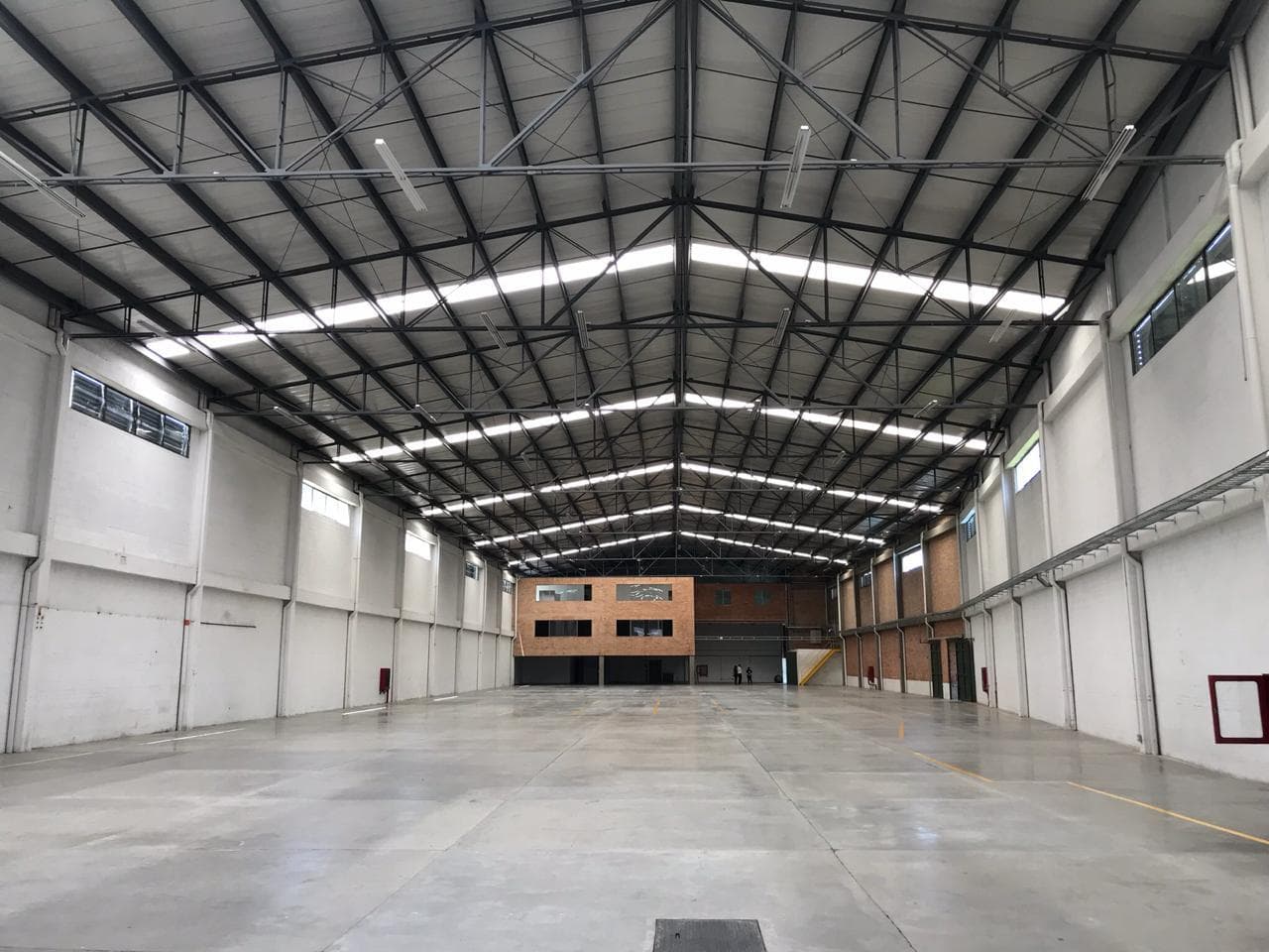 Bodega en arriendo en La Tablaza, La Estrella — foto 1 de 13