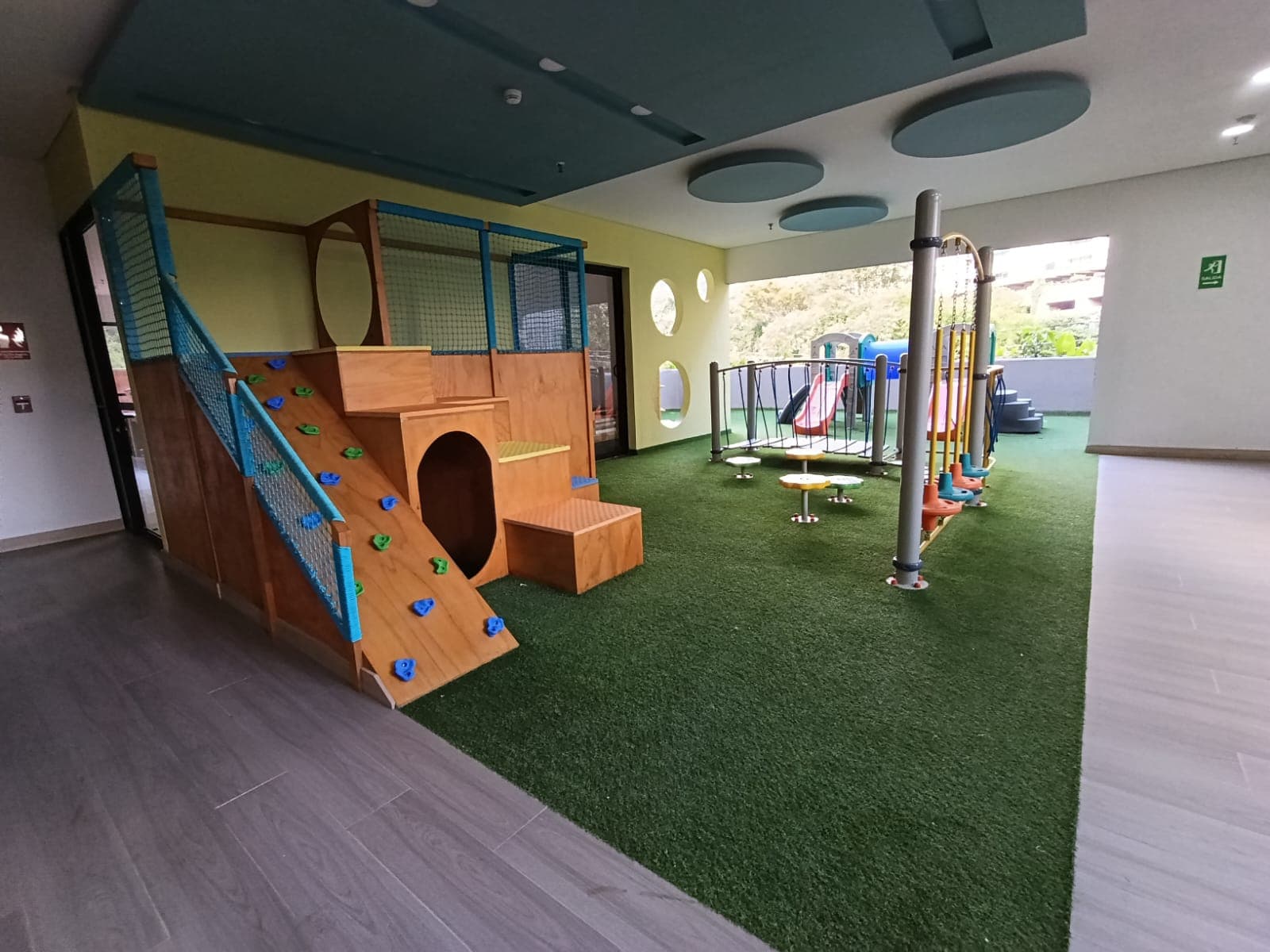 Apartamento en arriendo en Camino Verde, Envigado — foto 1 de 15