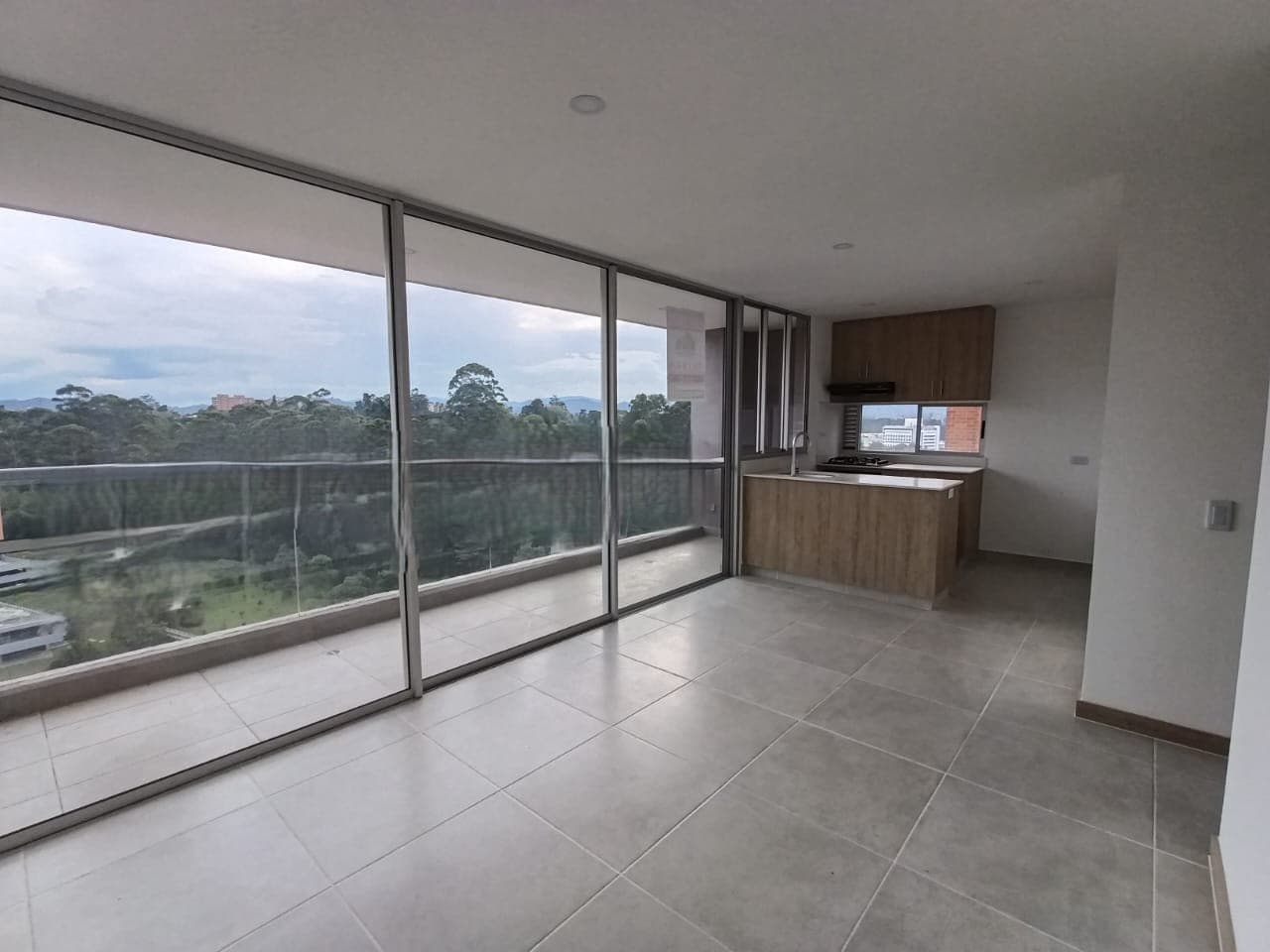 Apartamento en arriendo en Los Colegios, Rionegro — foto 1 de 10