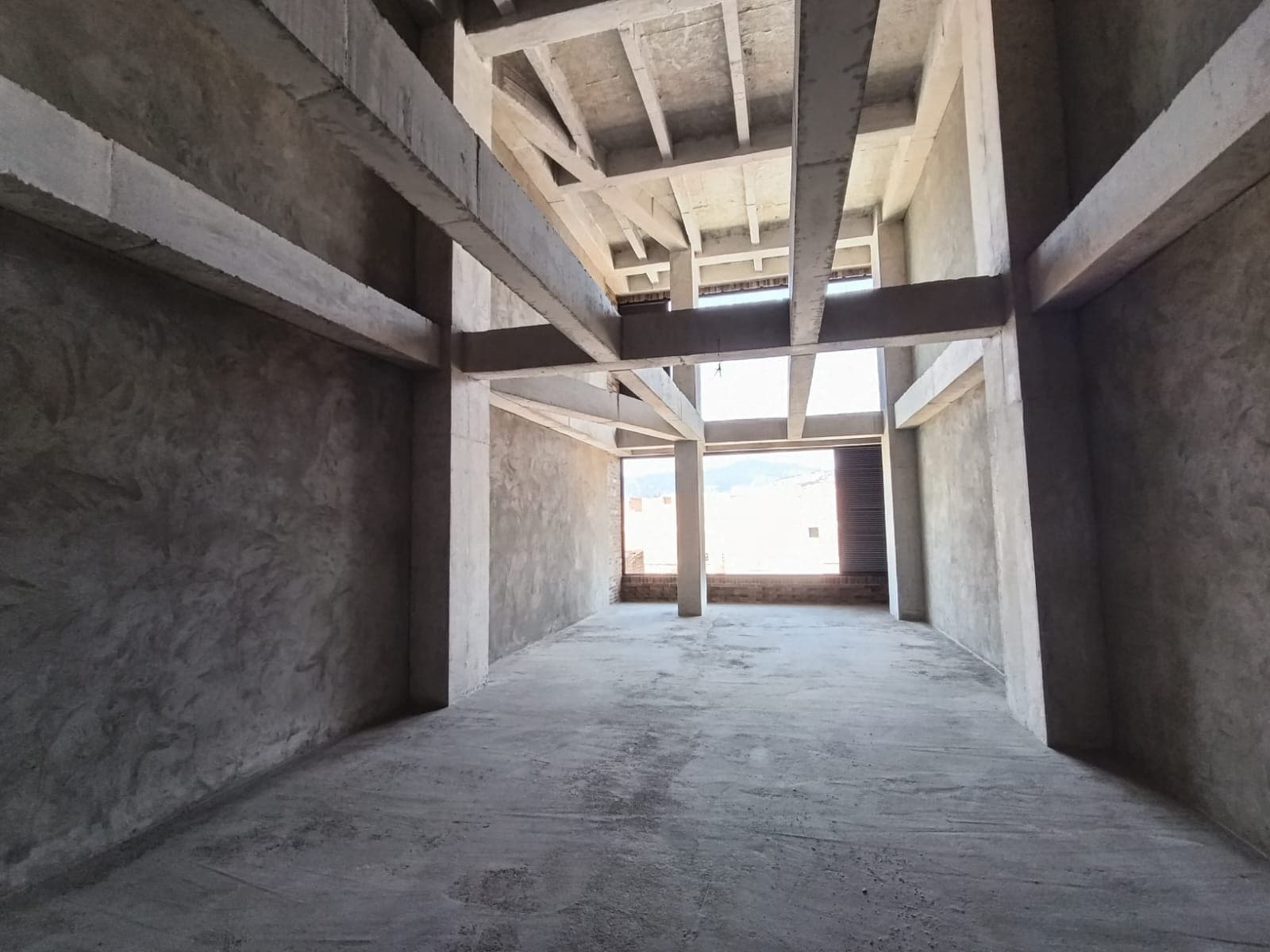 Local en arriendo en Aranjuez, Centro, Medellín — foto 1 de 10