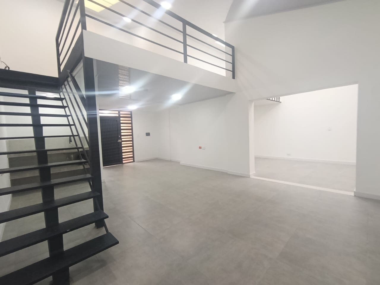 Bodega en arriendo en Normandía, Engativa, Bogotá, D.C. — foto 1 de 10