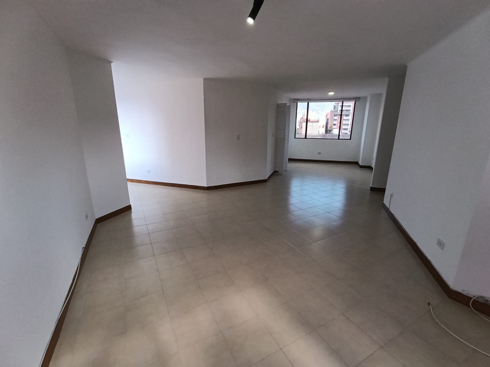 Apartamento en arriendo en Laureles Medellín — foto 1 de 15