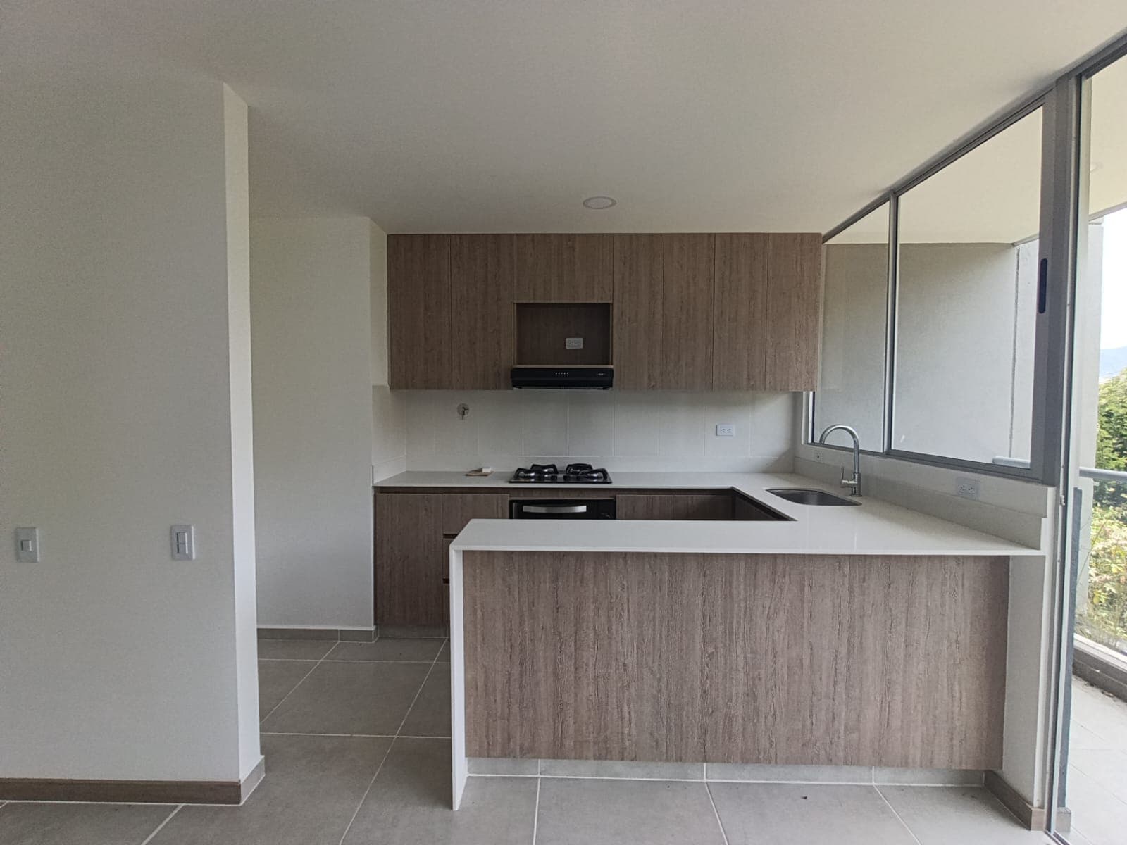 Apartamento en arriendo en La Ceja — foto 1 de 16