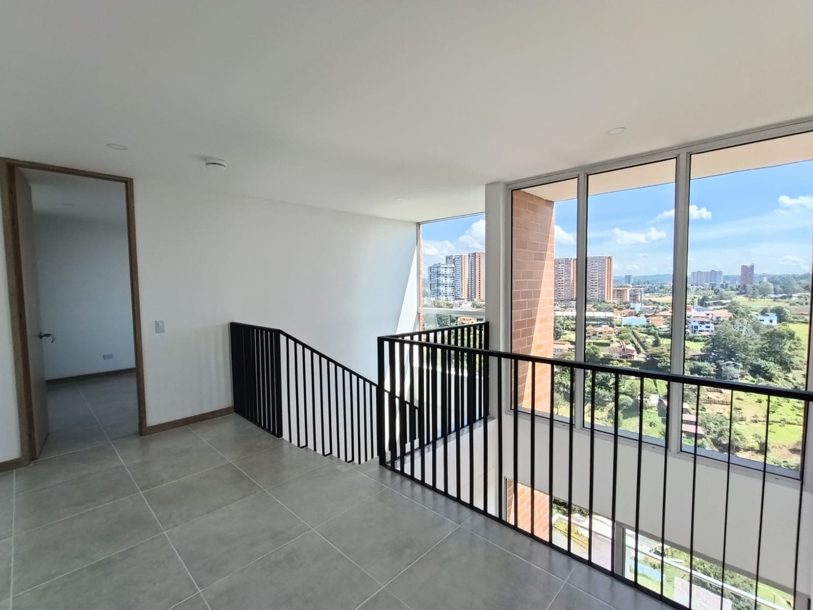 Apartamento en arriendo en Los Colegios, Rionegro — foto 1 de 17
