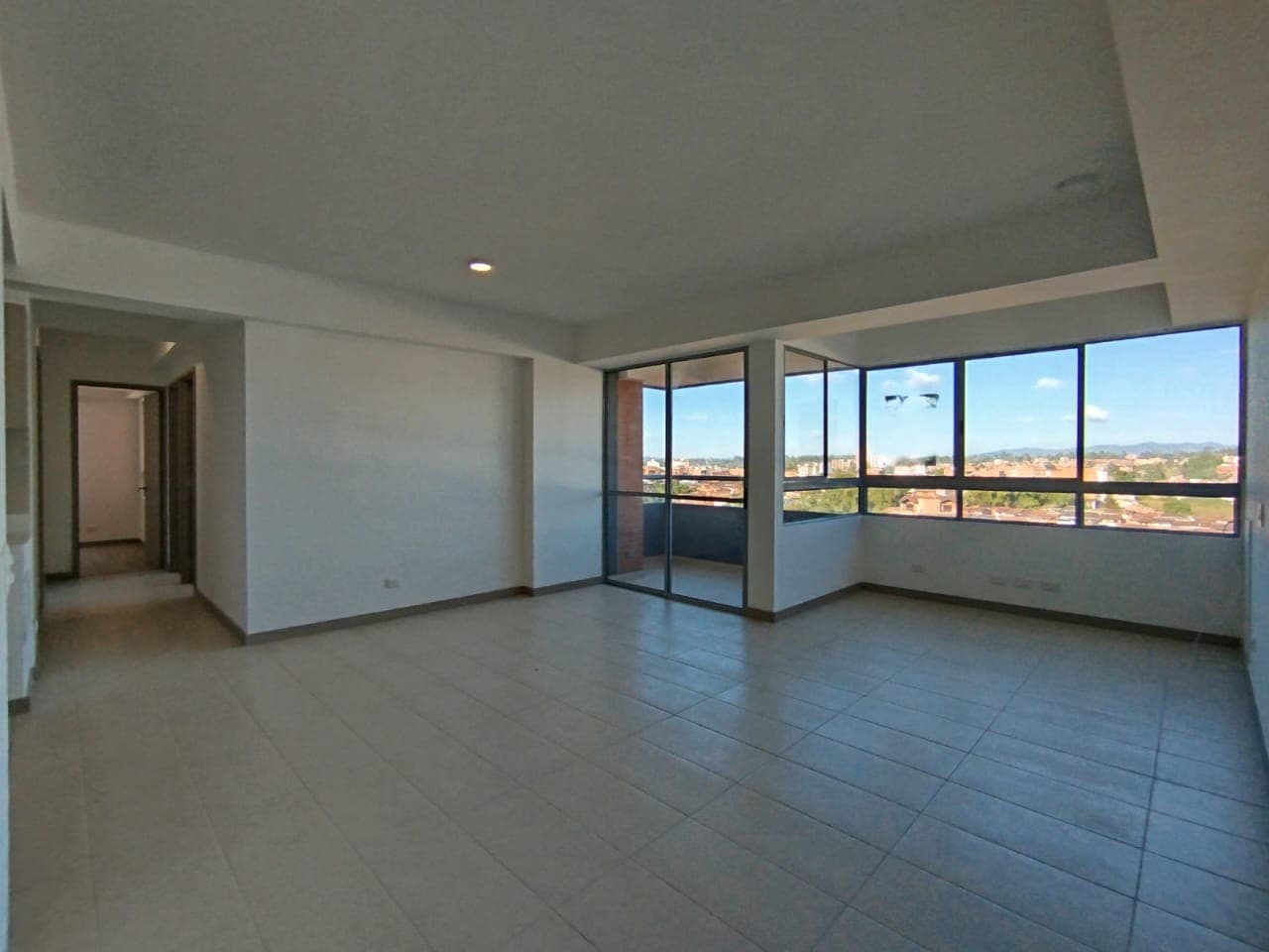 Apartamento en arriendo en El Porvenir Rio Negro, Rionegro — foto 1 de 17