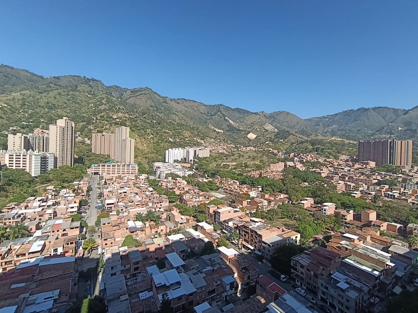 Apartamento en arriendo en El Trapiche Bello — foto 1 de 20