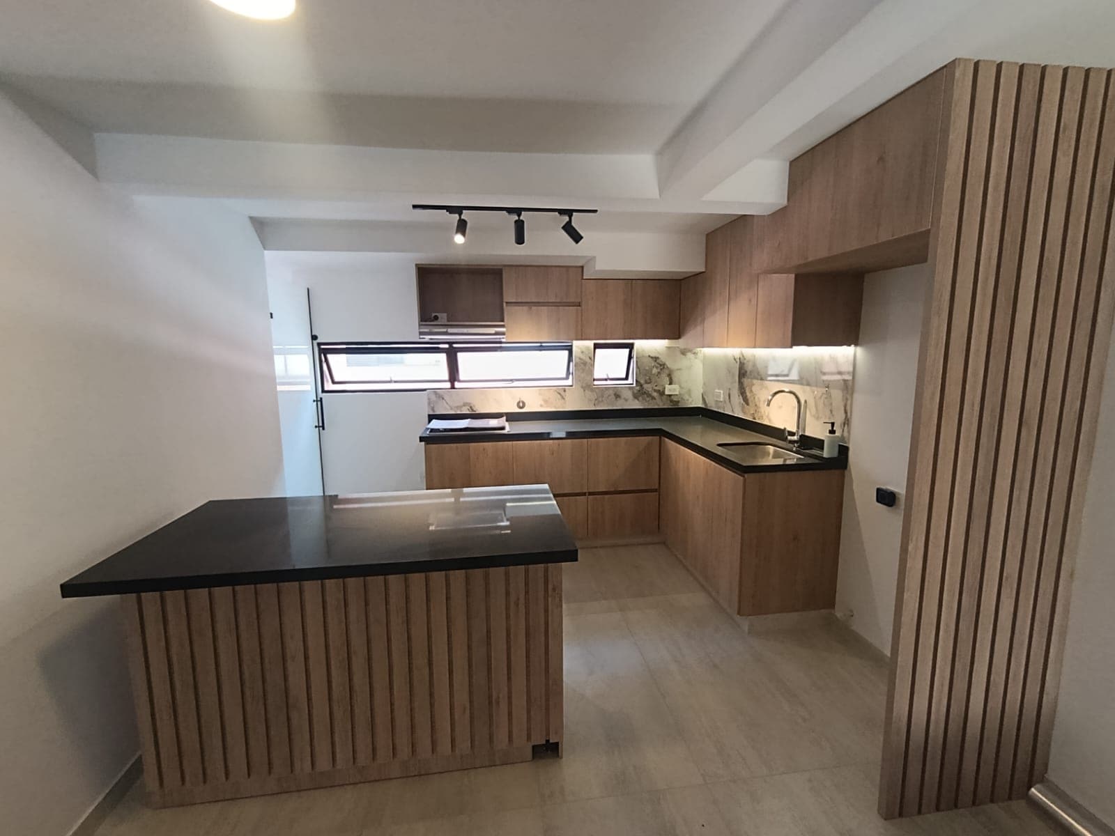 Apartamento en arriendo en Carmen de Viboral — foto 1 de 13