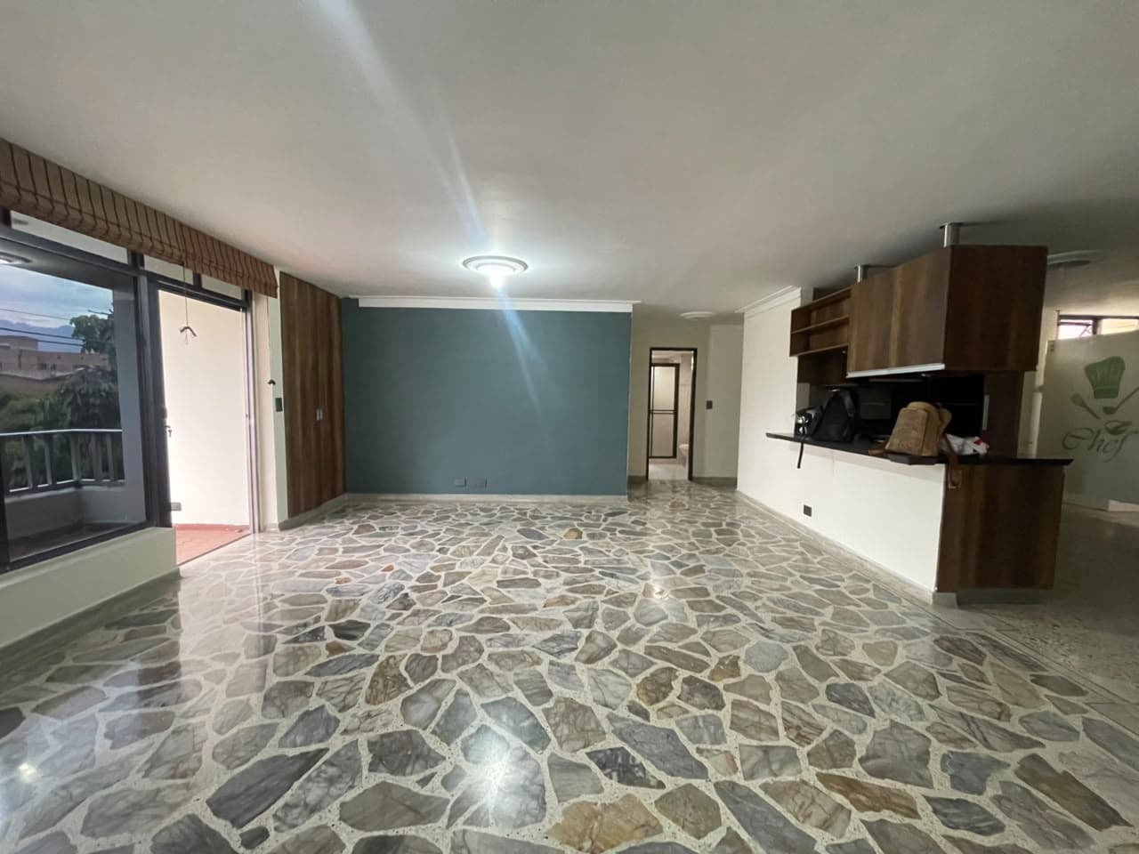 Apartamento en arriendo en Conquistadores, Laureles, Medellín — foto 1 de 18