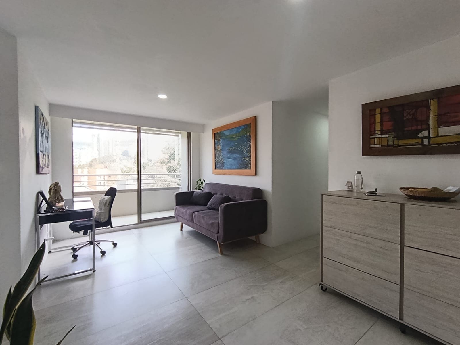 Apartamento en arriendo en El Tesoro, El Poblado, Medellín — foto 1 de 20