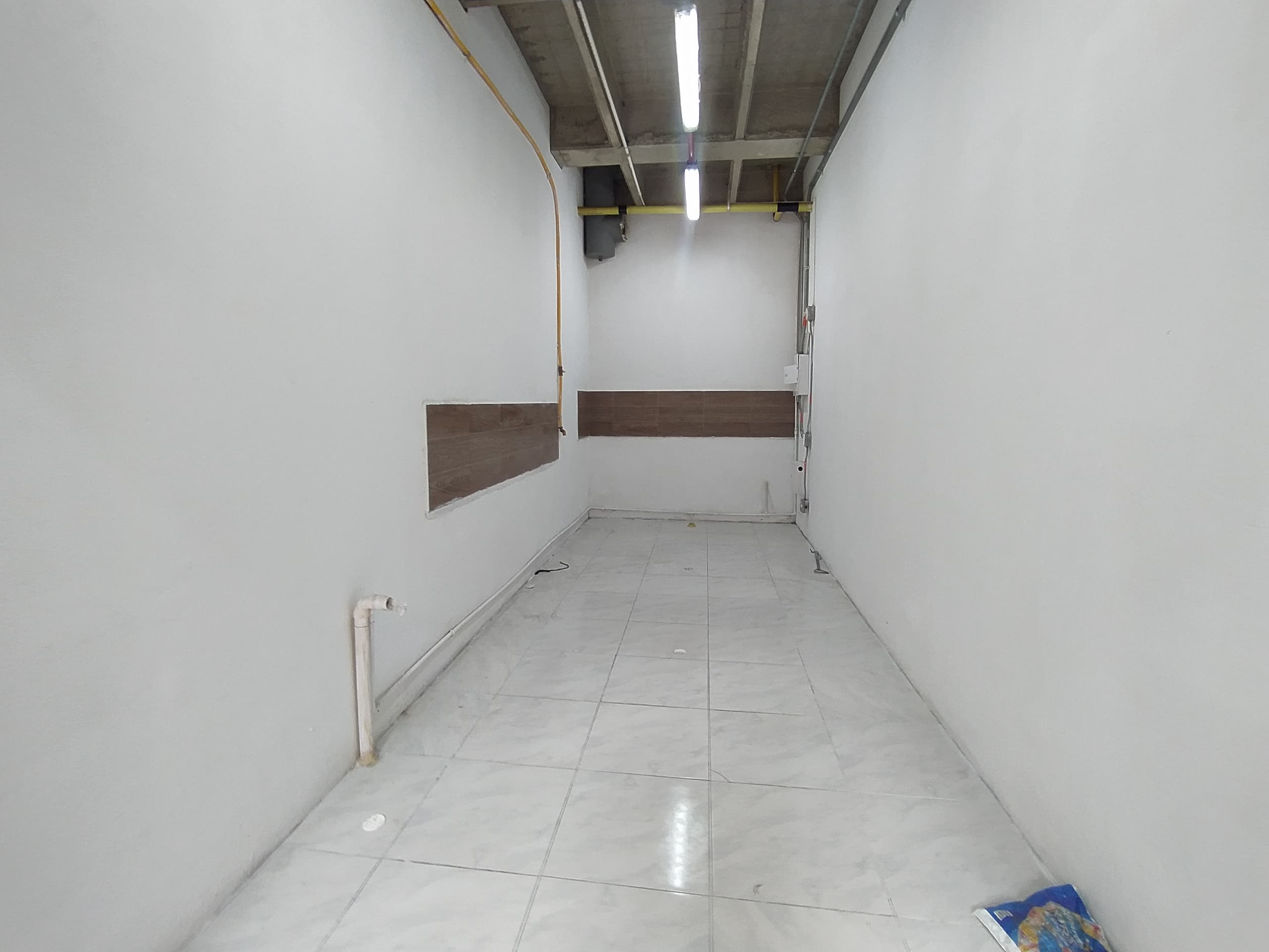 Local en arriendo en Buenos Aires, Centro, Medellín — foto 1 de 16