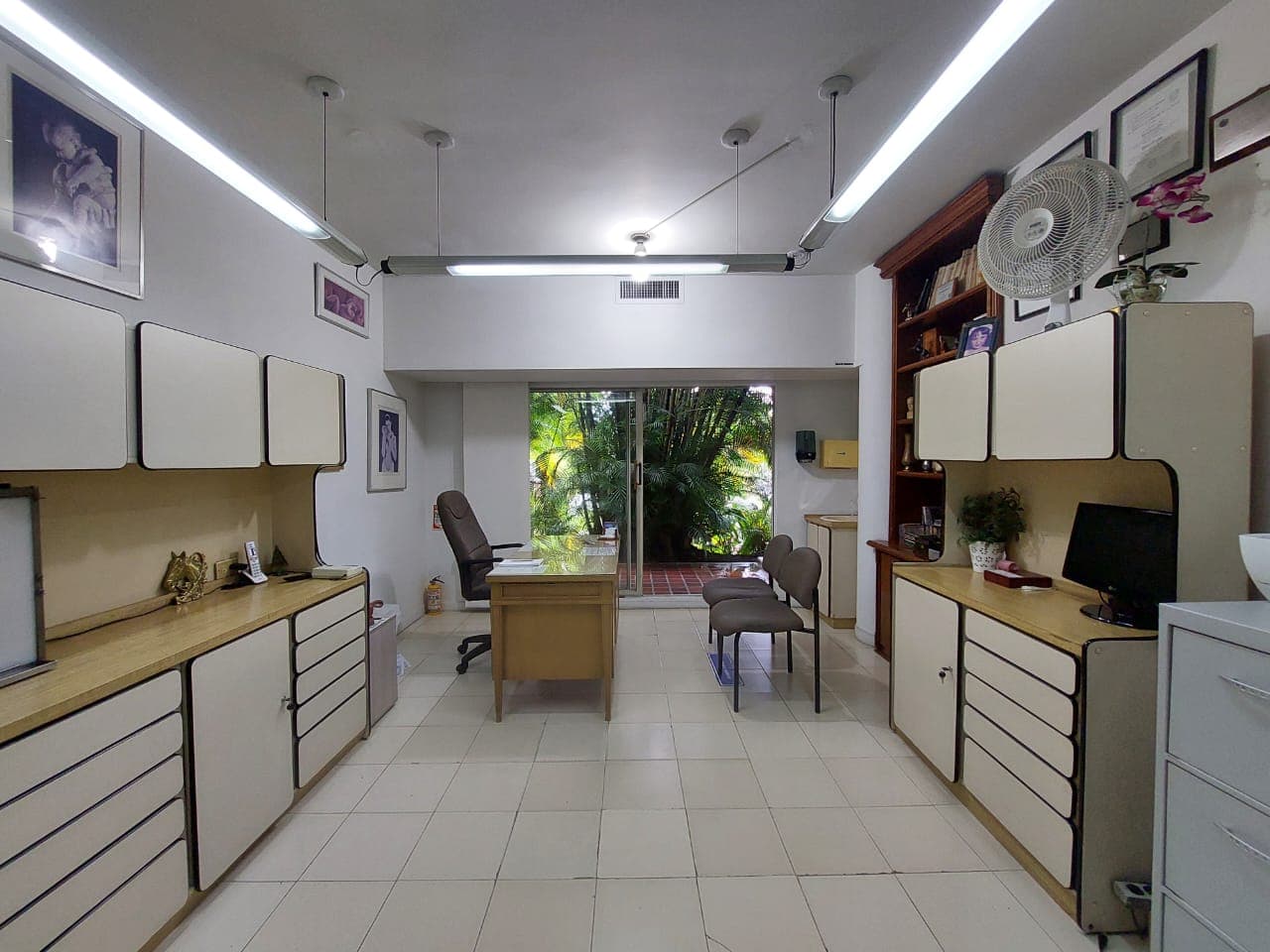 Oficina en arriendo en Oviedo, Poblado, Medellín — foto 1 de 16