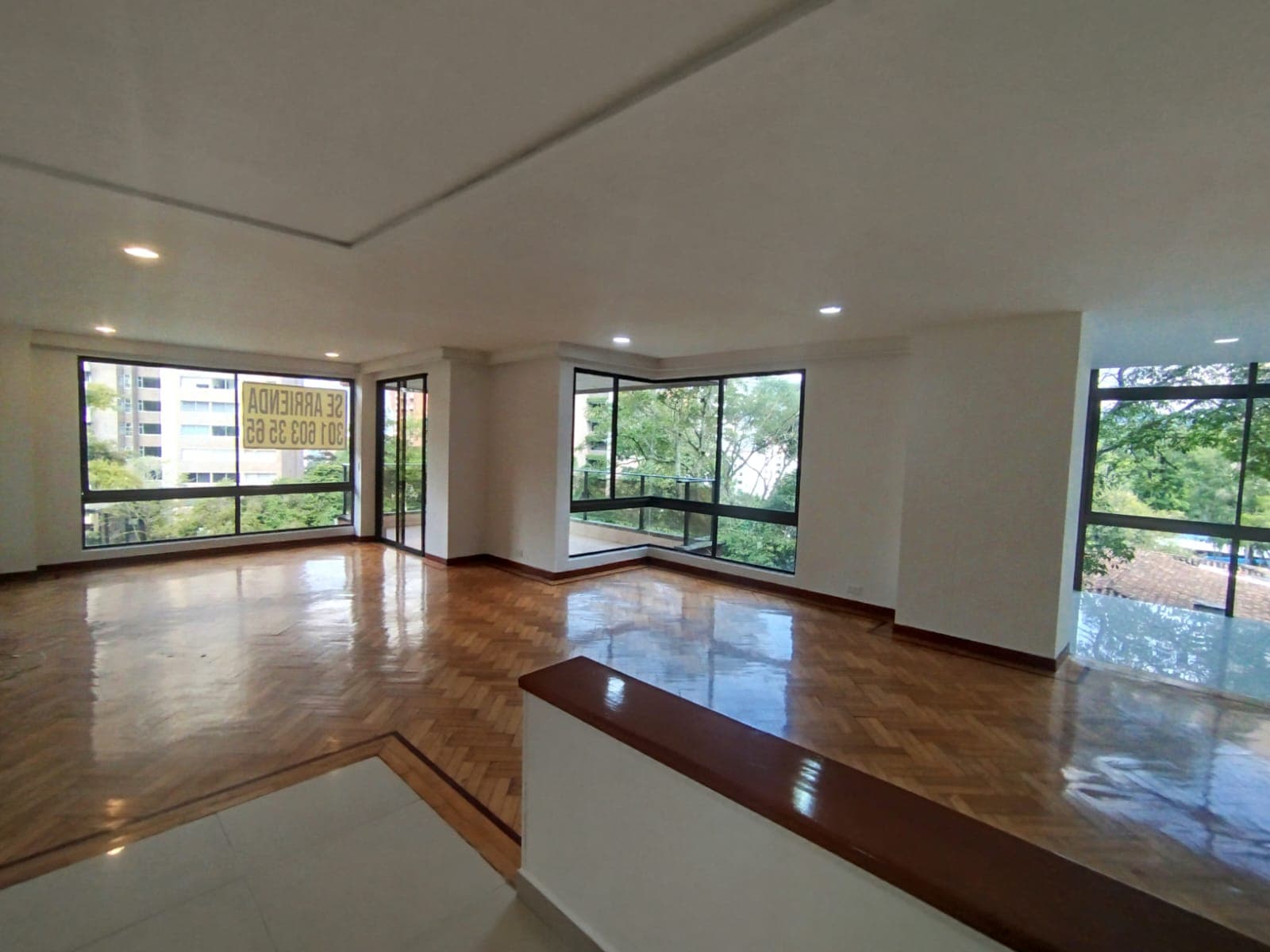 Apartamento en arriendo en Los Parra, Poblado, Medellín — foto 1 de 20