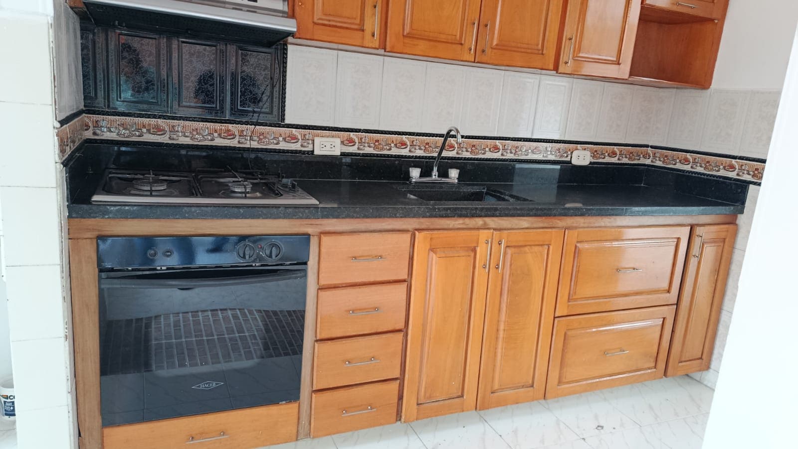 Apartamento en arriendo en Boston, Centro, Medellín — foto 1 de 18