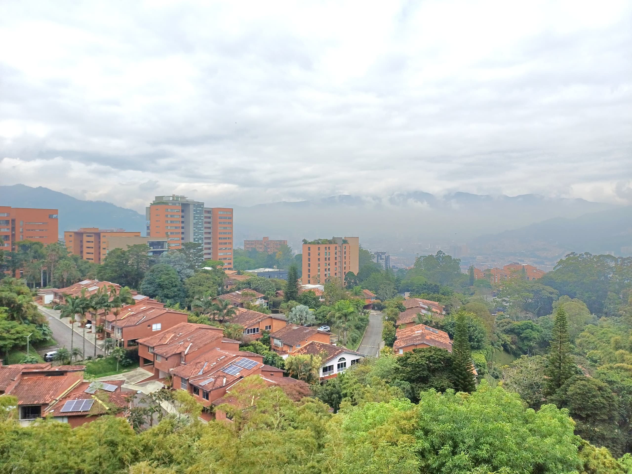 Apartamento en arriendo en San Lucas, Poblado, Medellín — foto 1 de 20