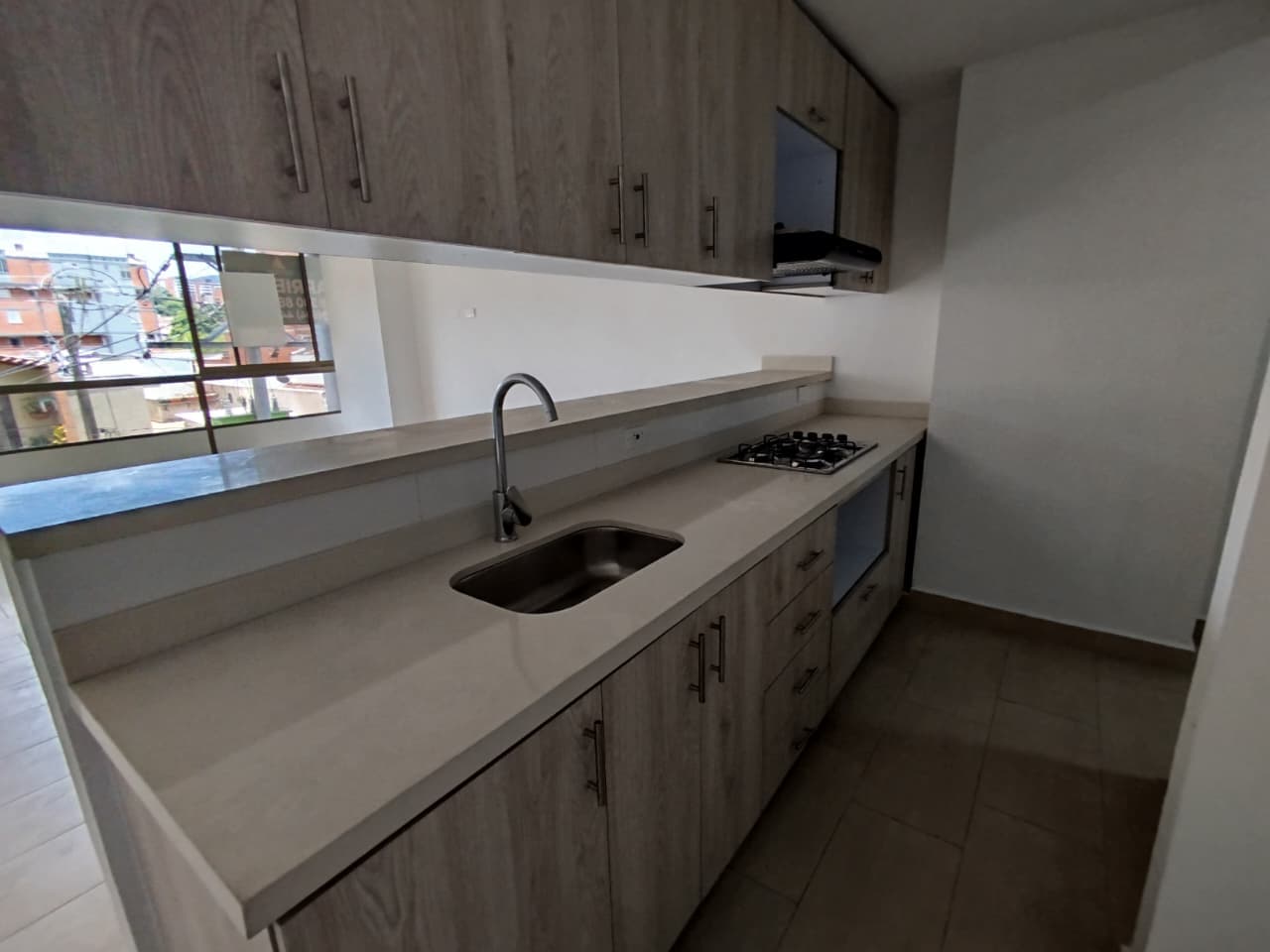 Aparta Suite en arriendo en Barrio Mesa, Envigado — foto 1 de 16