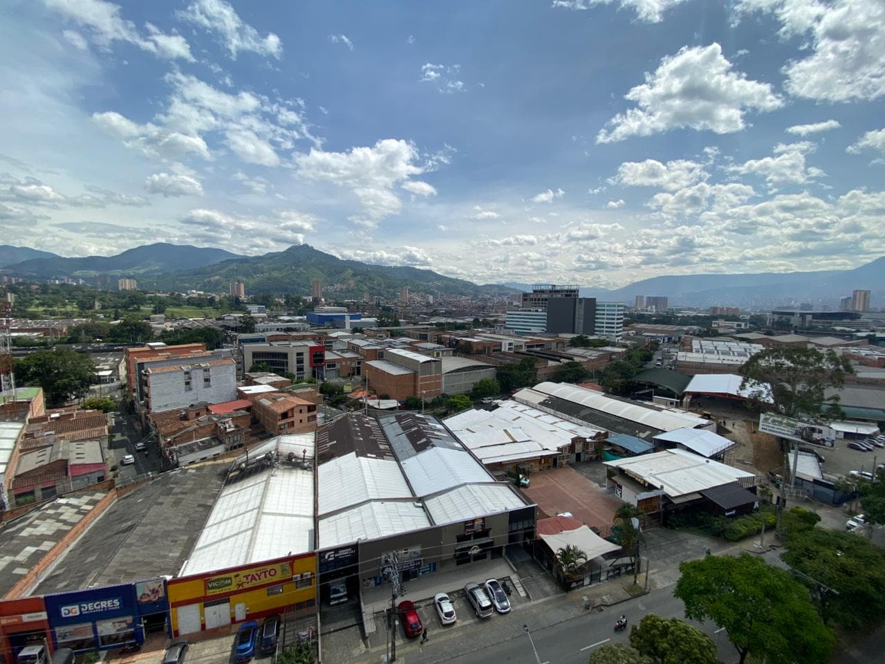 Apartaestudio en arriendo en Calle Del Banco, Sabaneta — foto 1 de 12